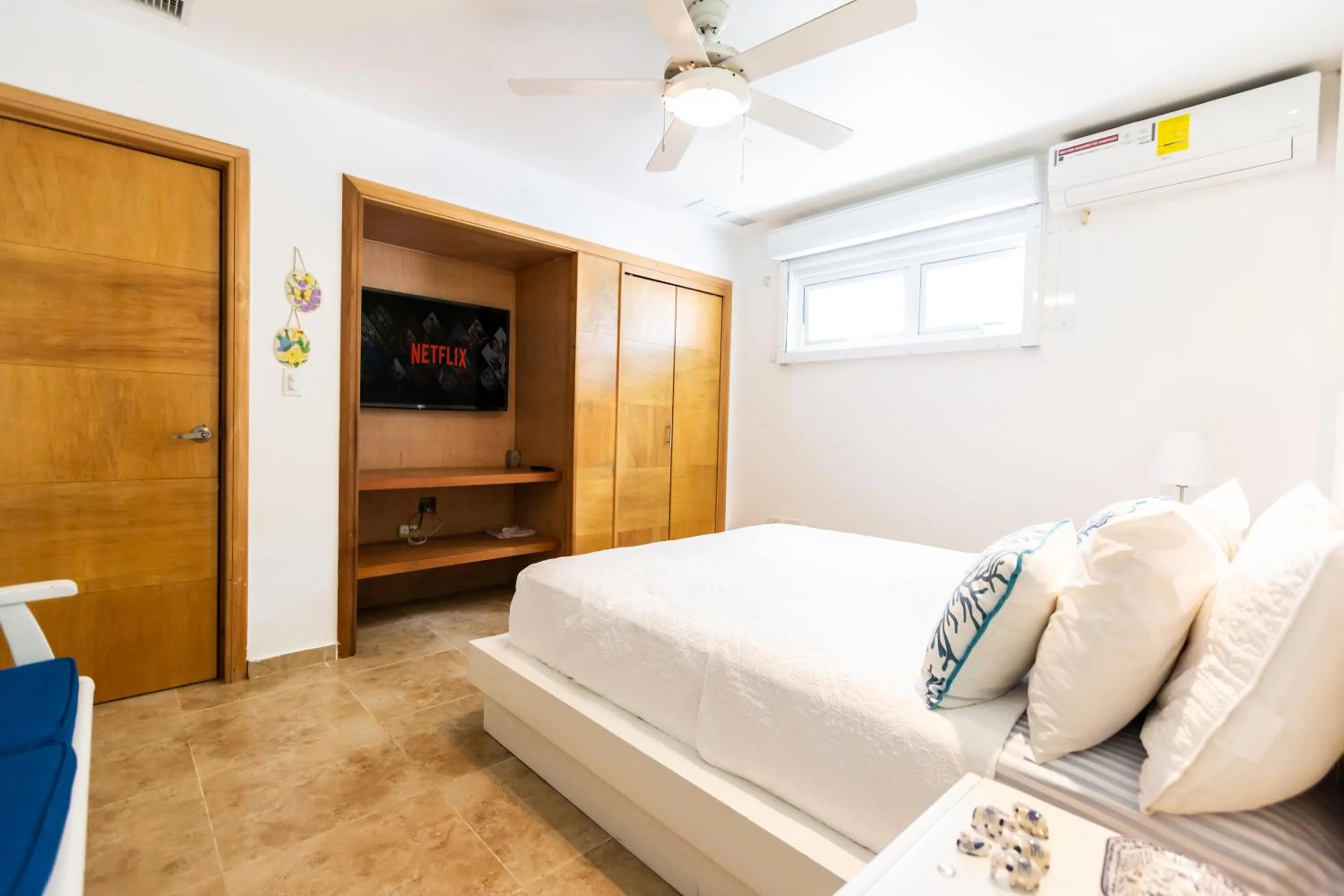 Bed in Marbella Juan Dolio Beachfront