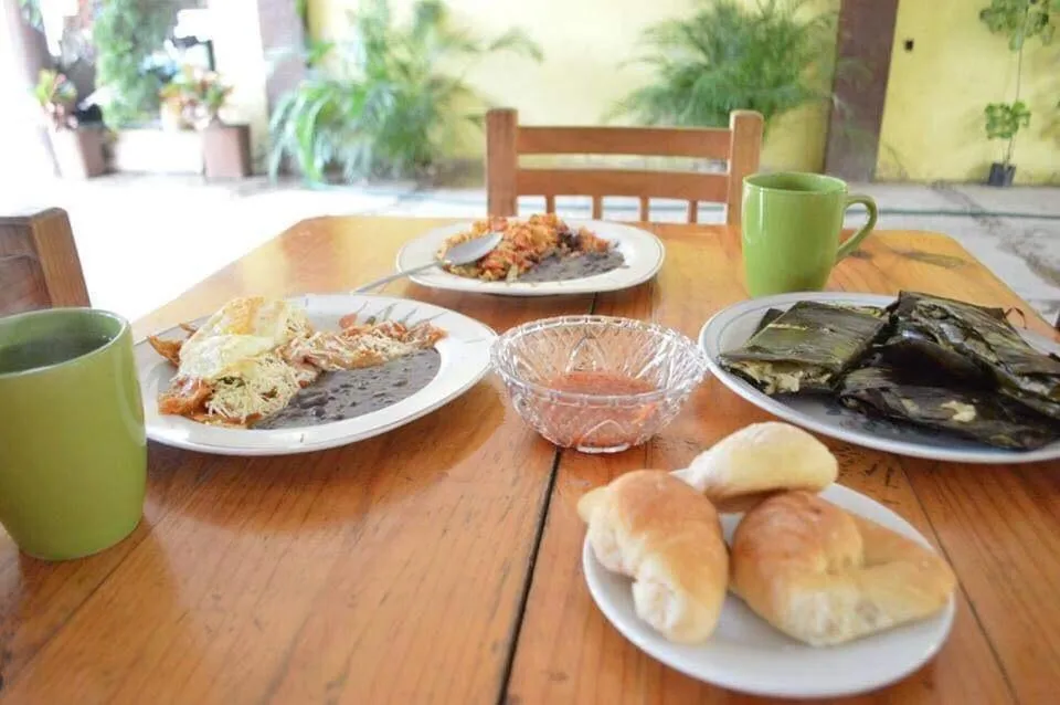 Restaurant/places to eat in Hotel Club Diamante