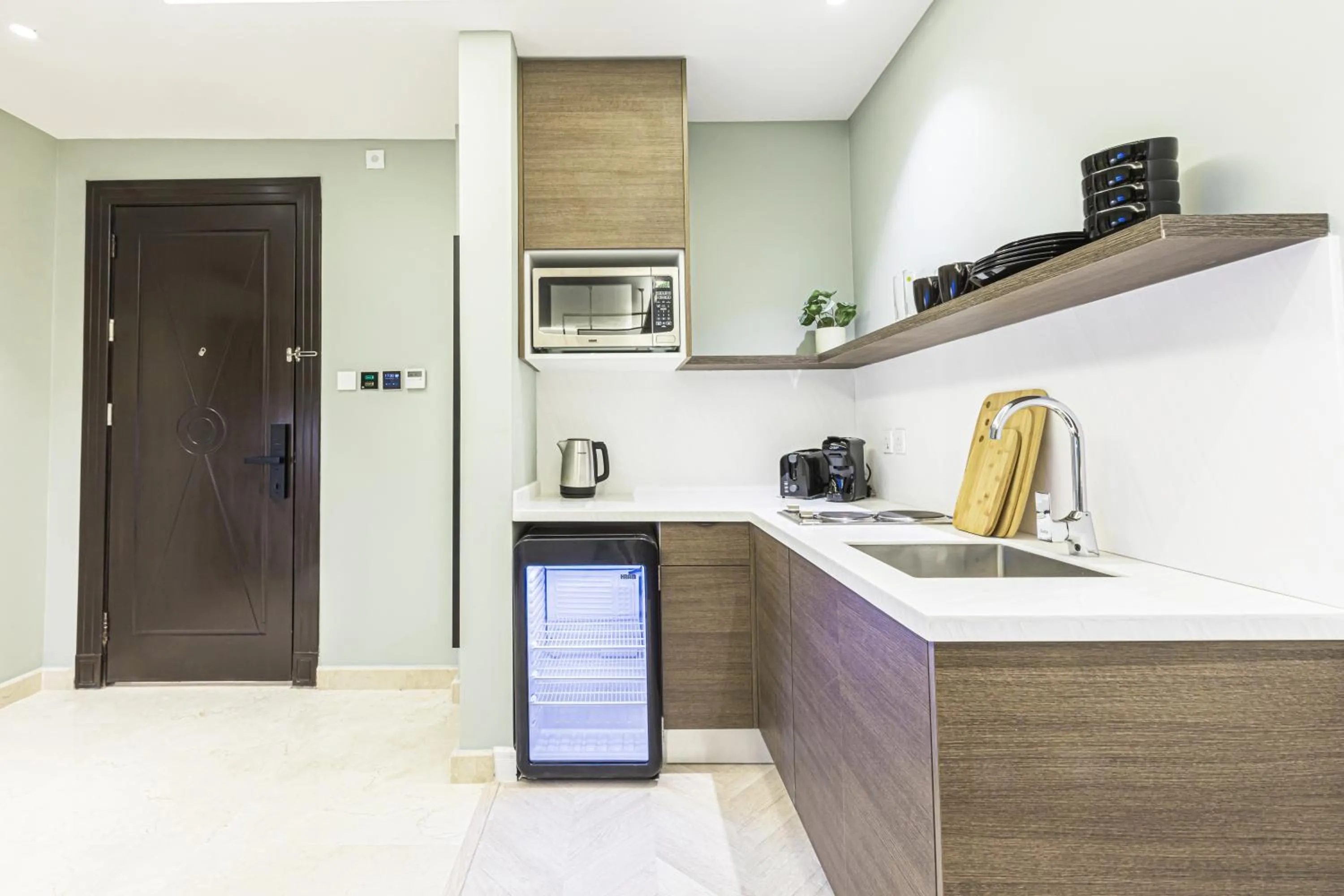 Kitchen or kitchenette in Stella Stays Olaya Tower 1