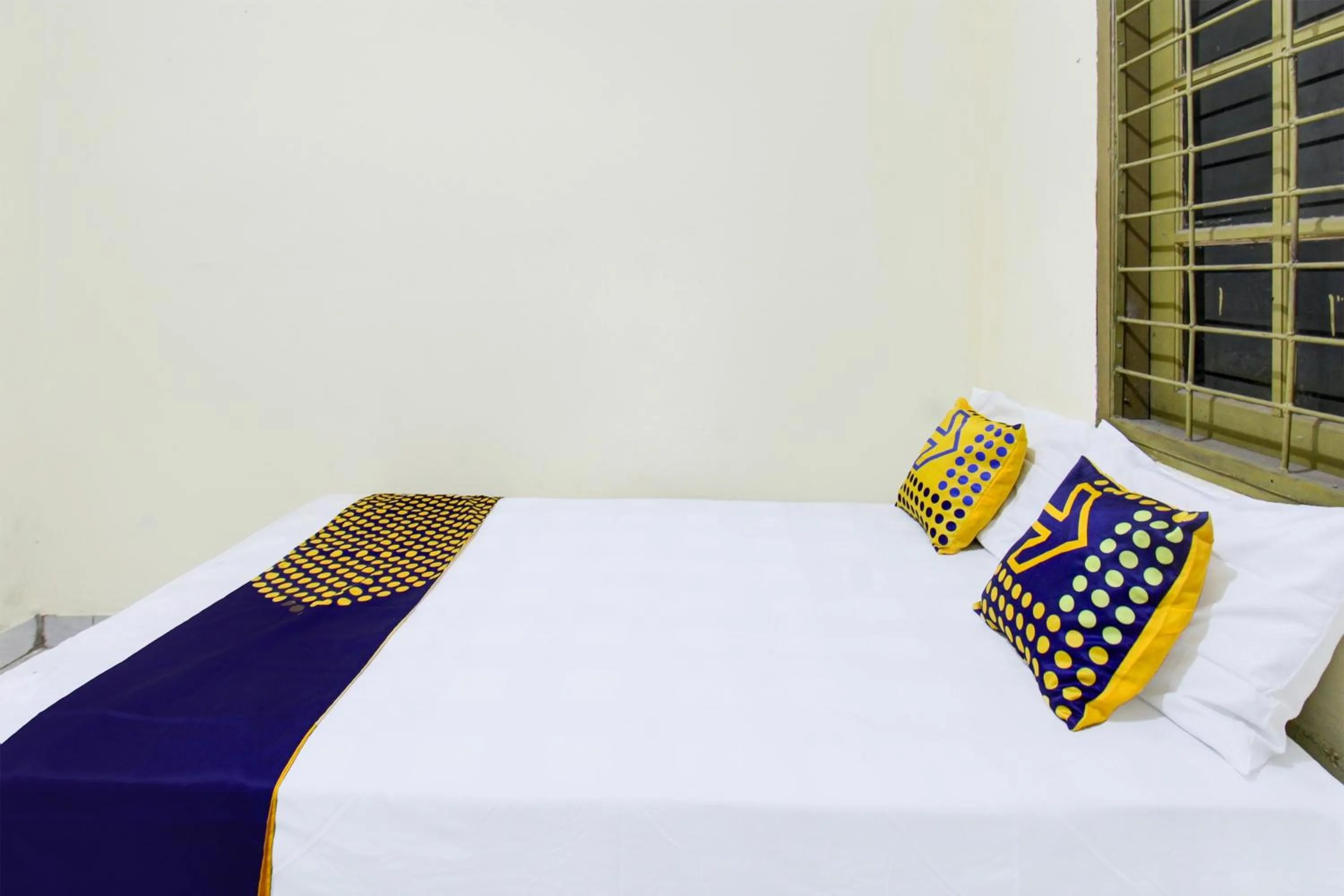 Bedroom, Bed in OYO Life 93284 Kos Cendana Raya