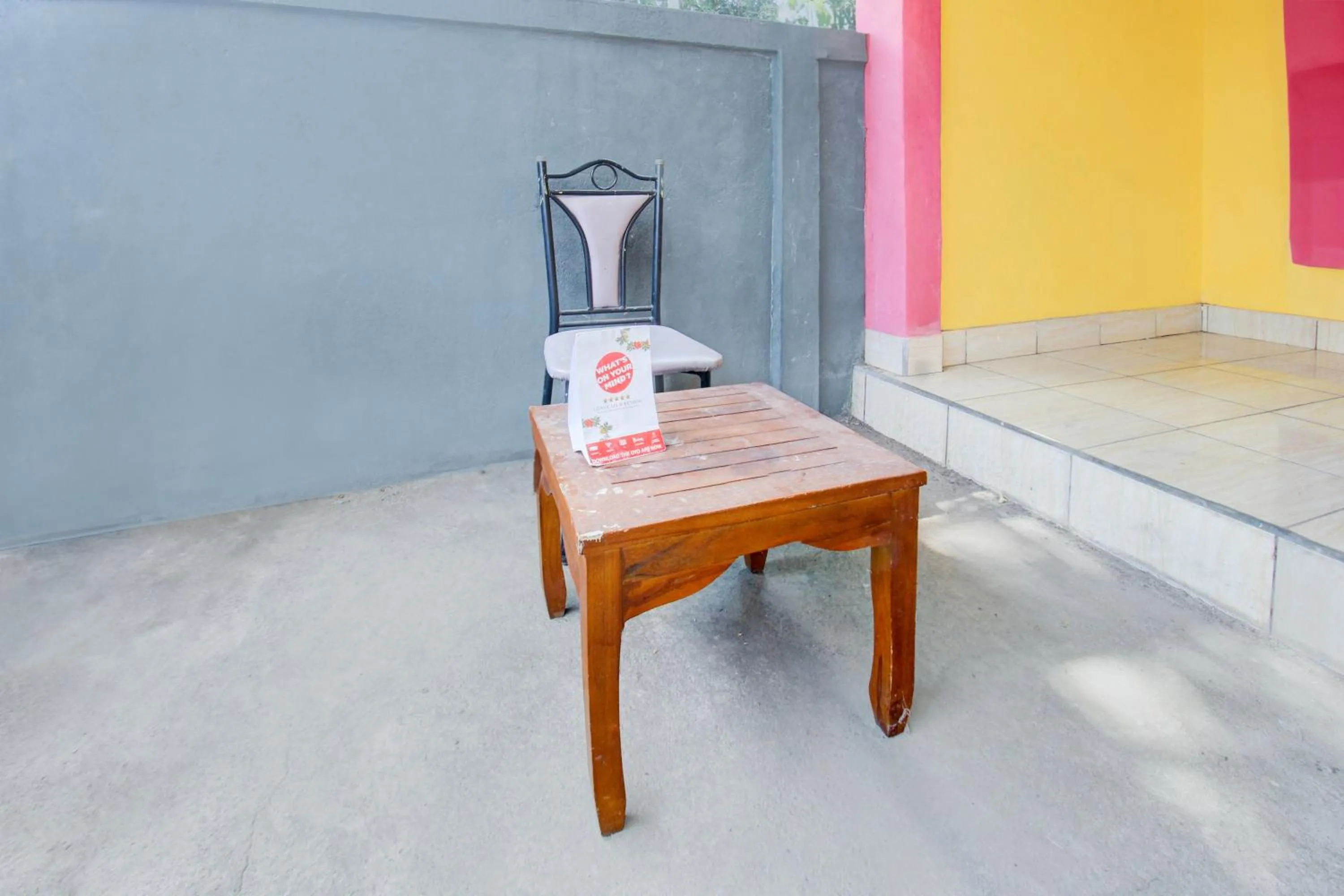 Lobby or reception in OYO Life 93284 Kos Cendana Raya