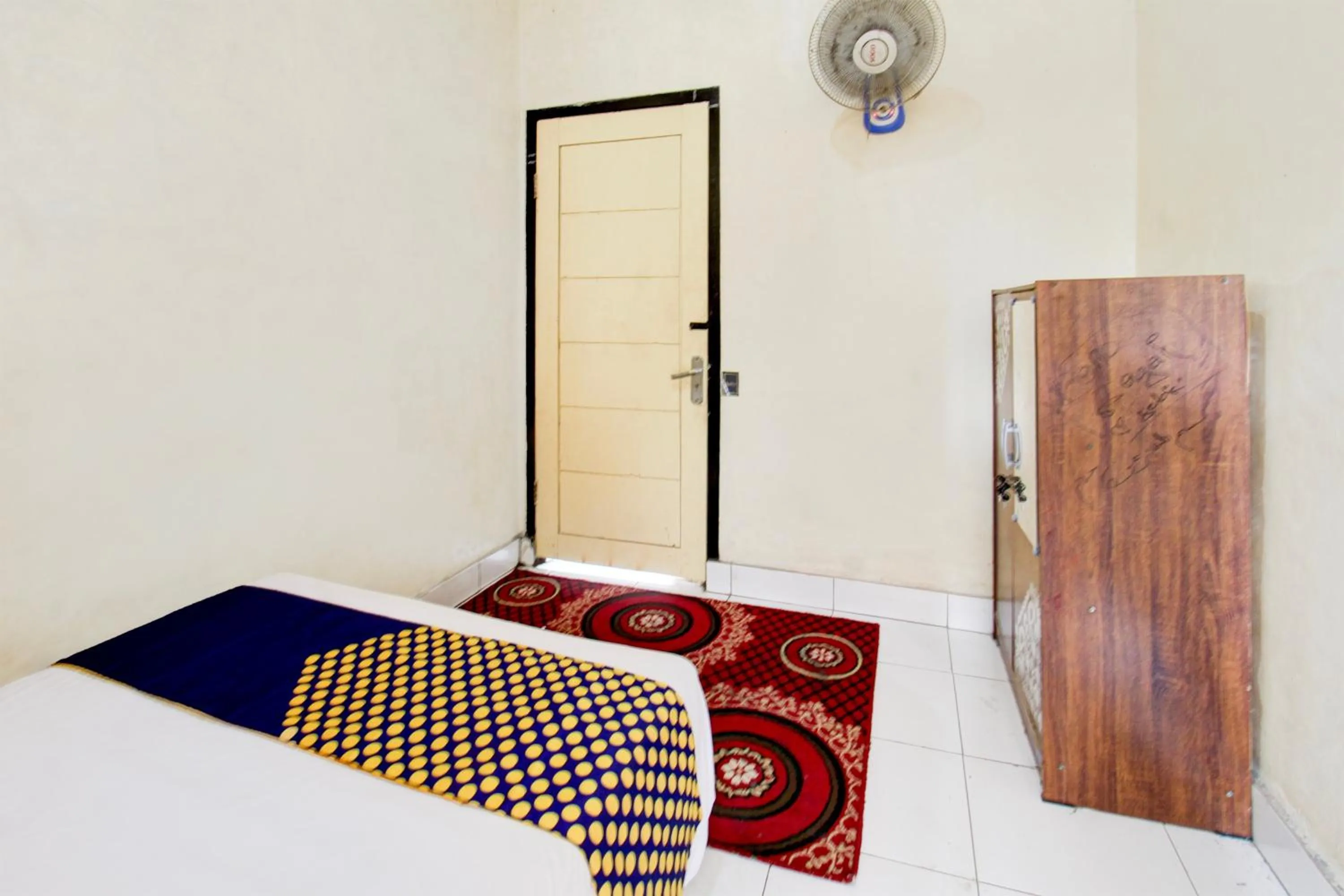 Bedroom, Bed in OYO Life 93260 Bale Kosan