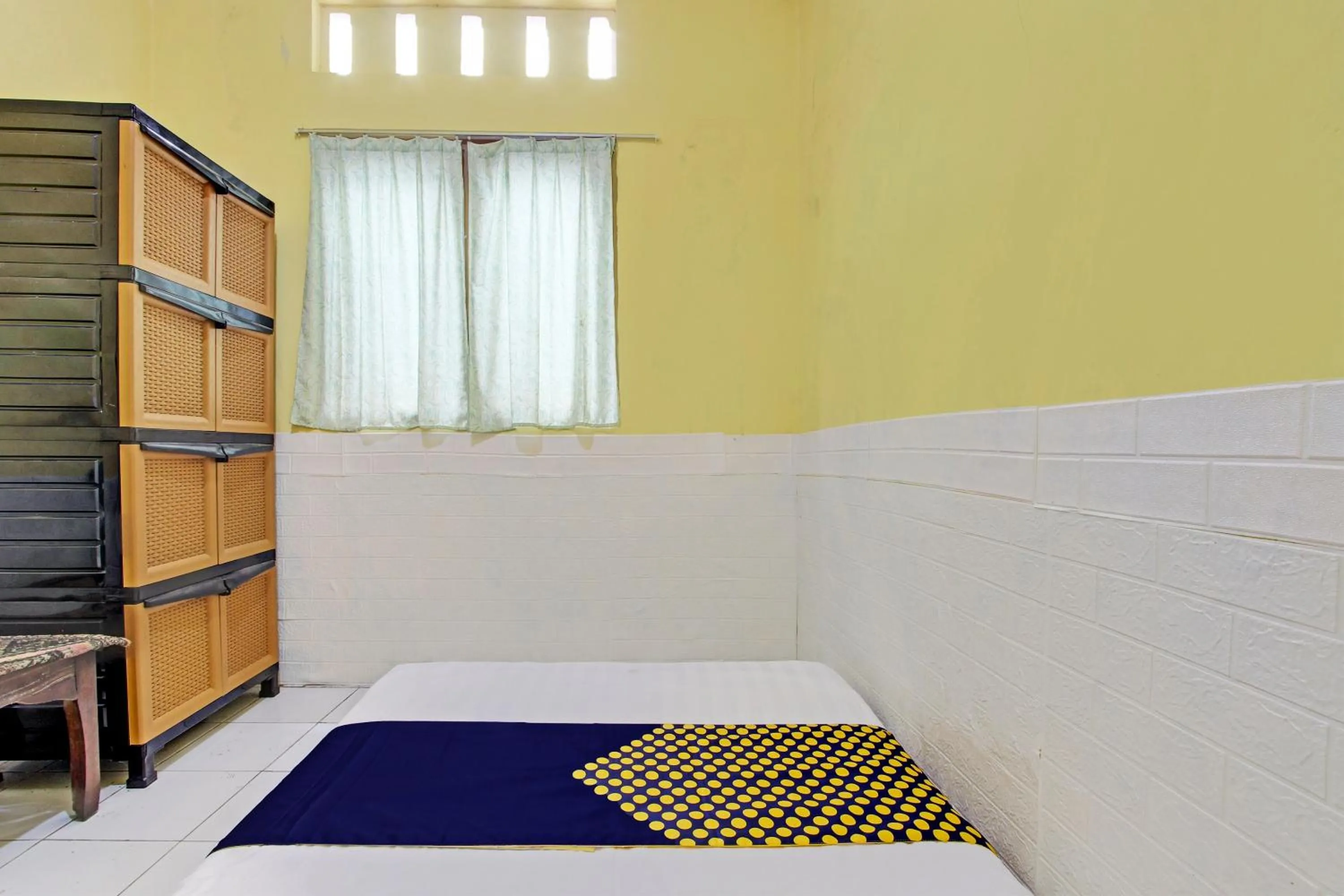 Bedroom, Bed in Hotel O Juan Kostel