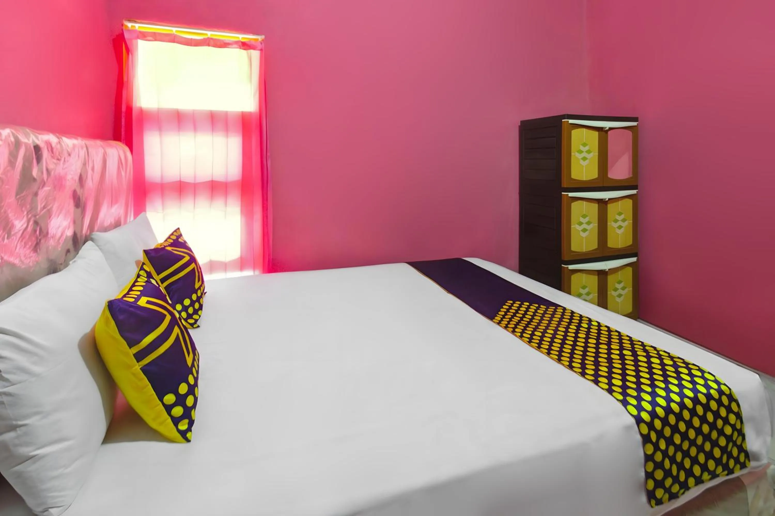 Bedroom, Bed in OYO Life 93405 Montong Are Residence