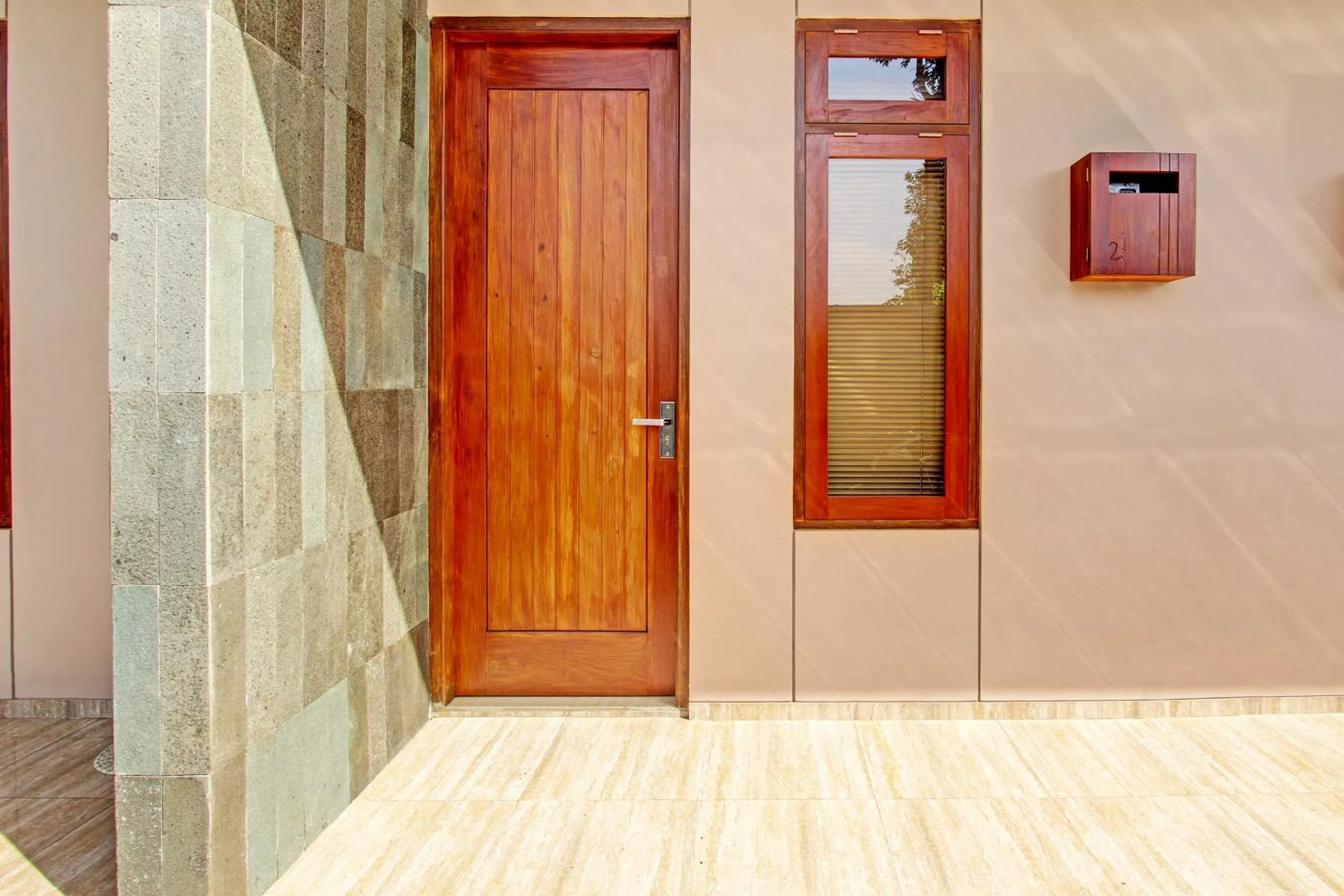 Facade/entrance in OYO Life 93497 Griya Kost Rr