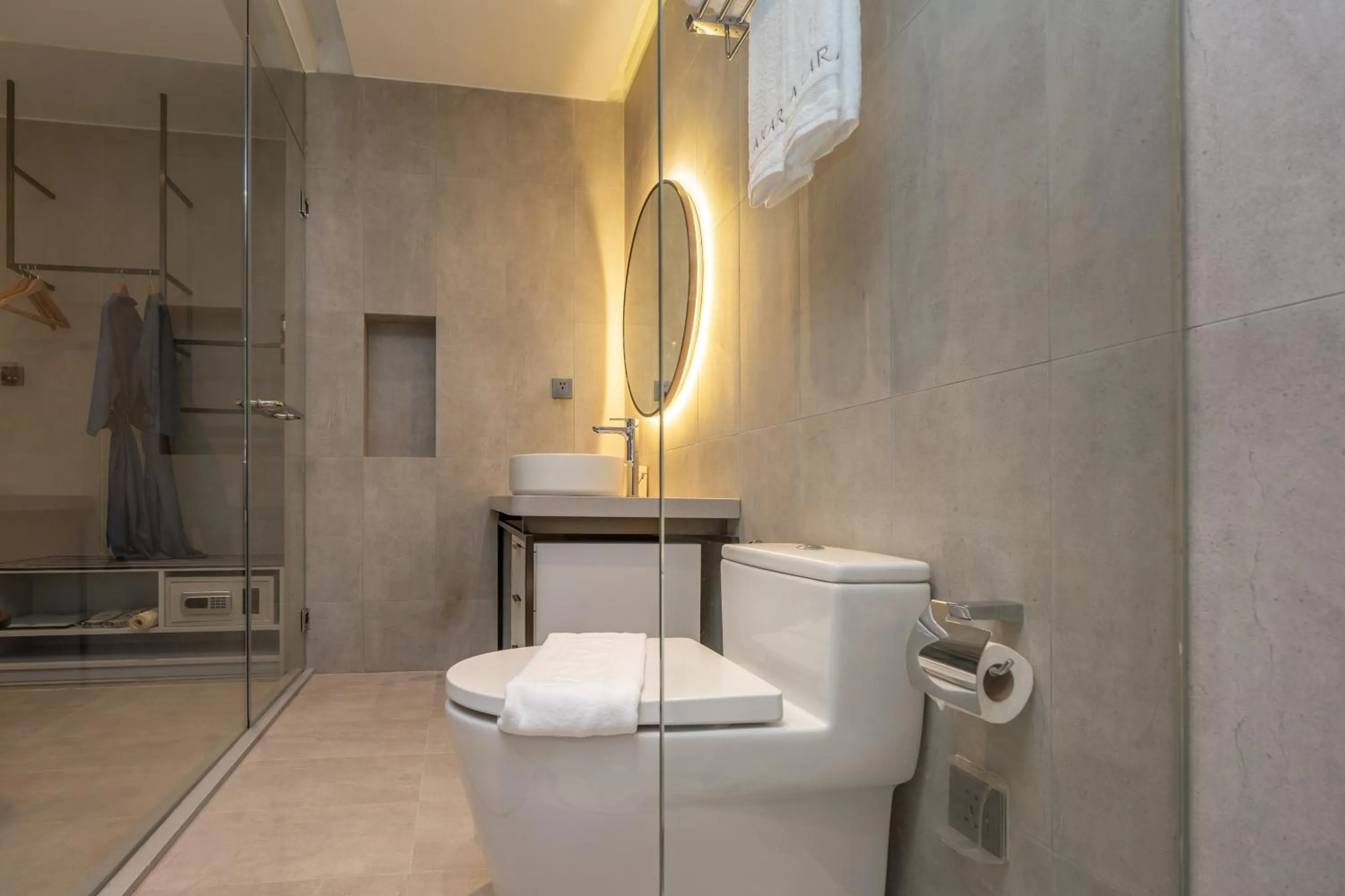 Toilet in Akara Hotel Pattaya