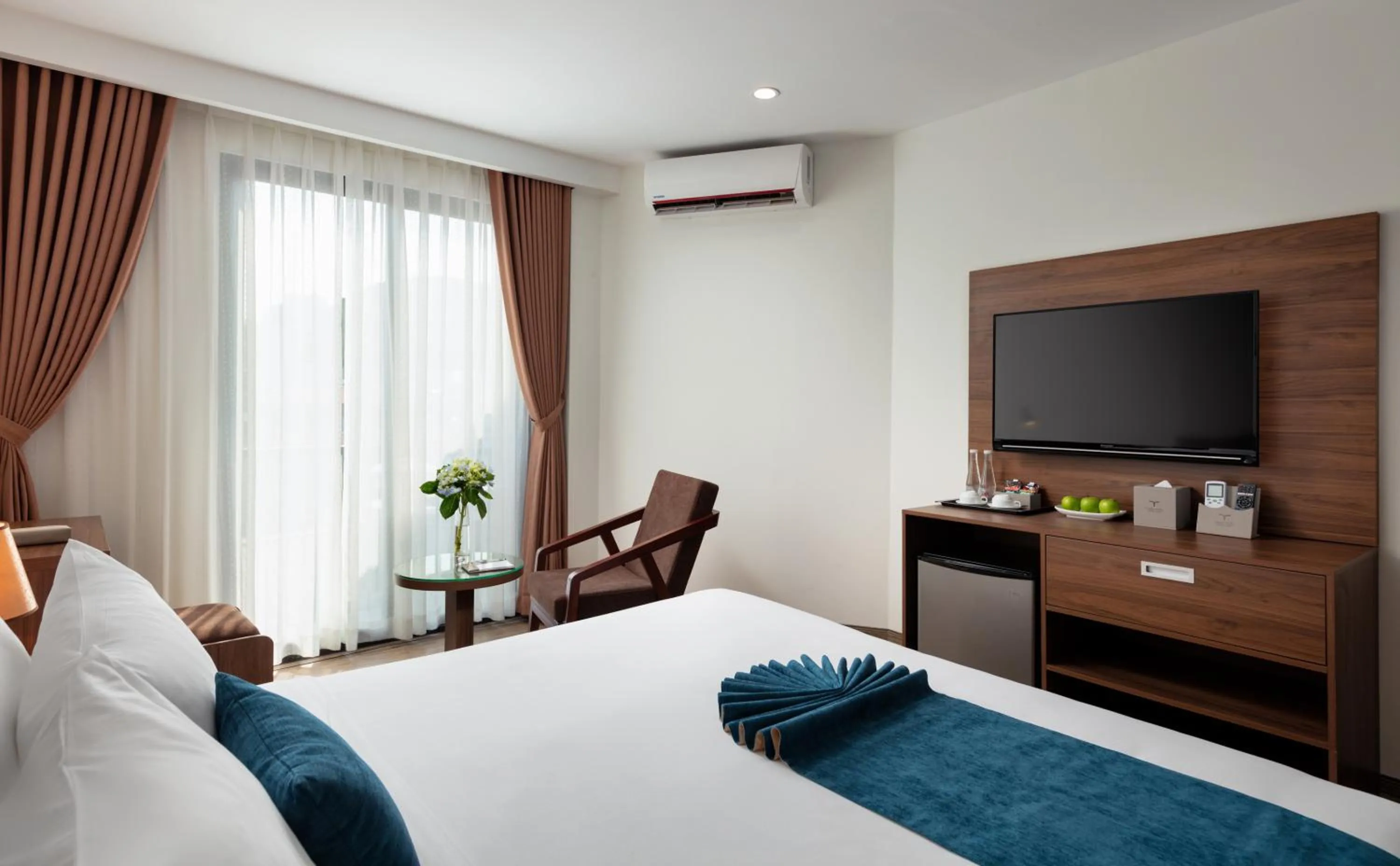 Bed in La Batisse Inn Hotel Hanoi