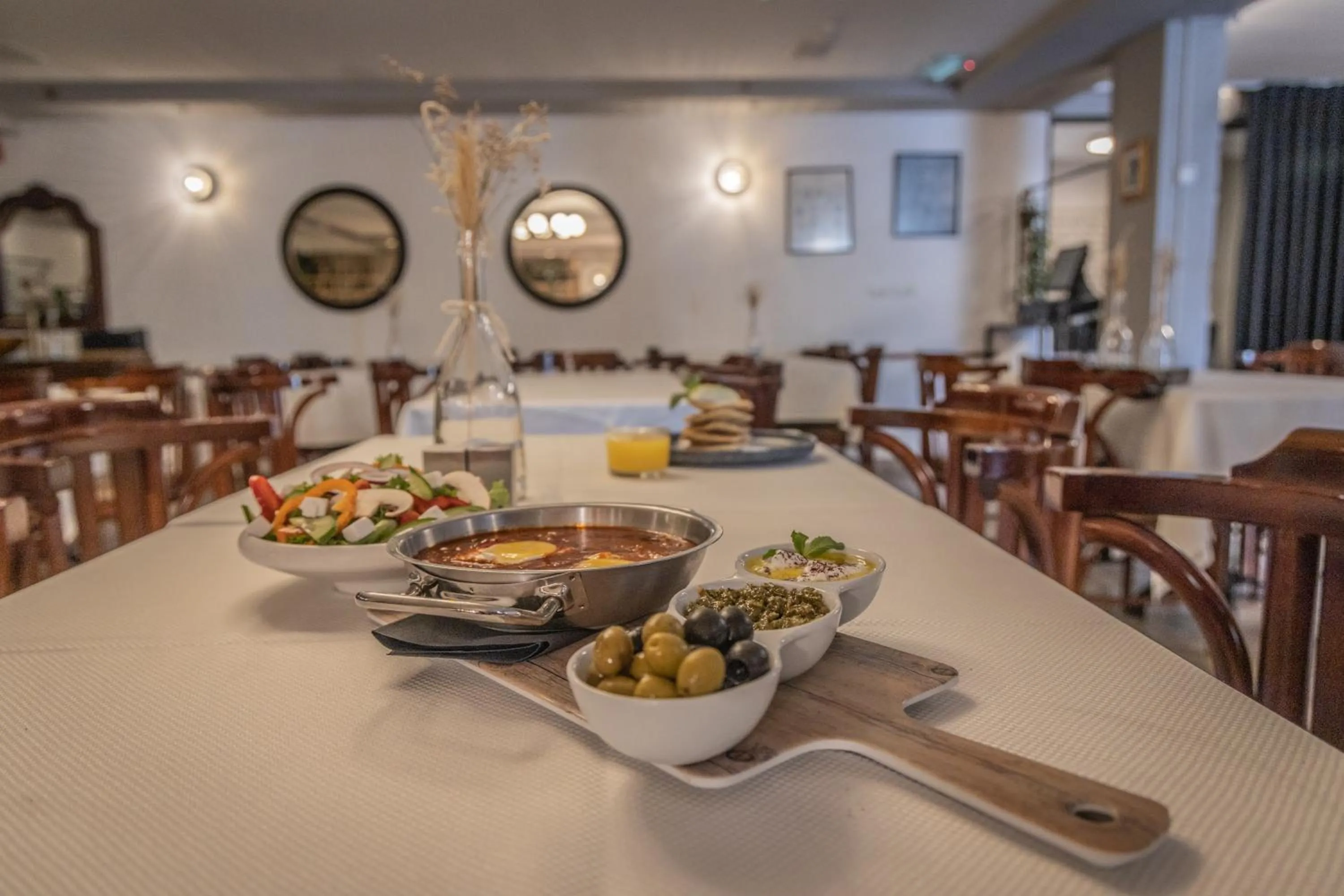 Restaurant/places to eat in Europa 1917