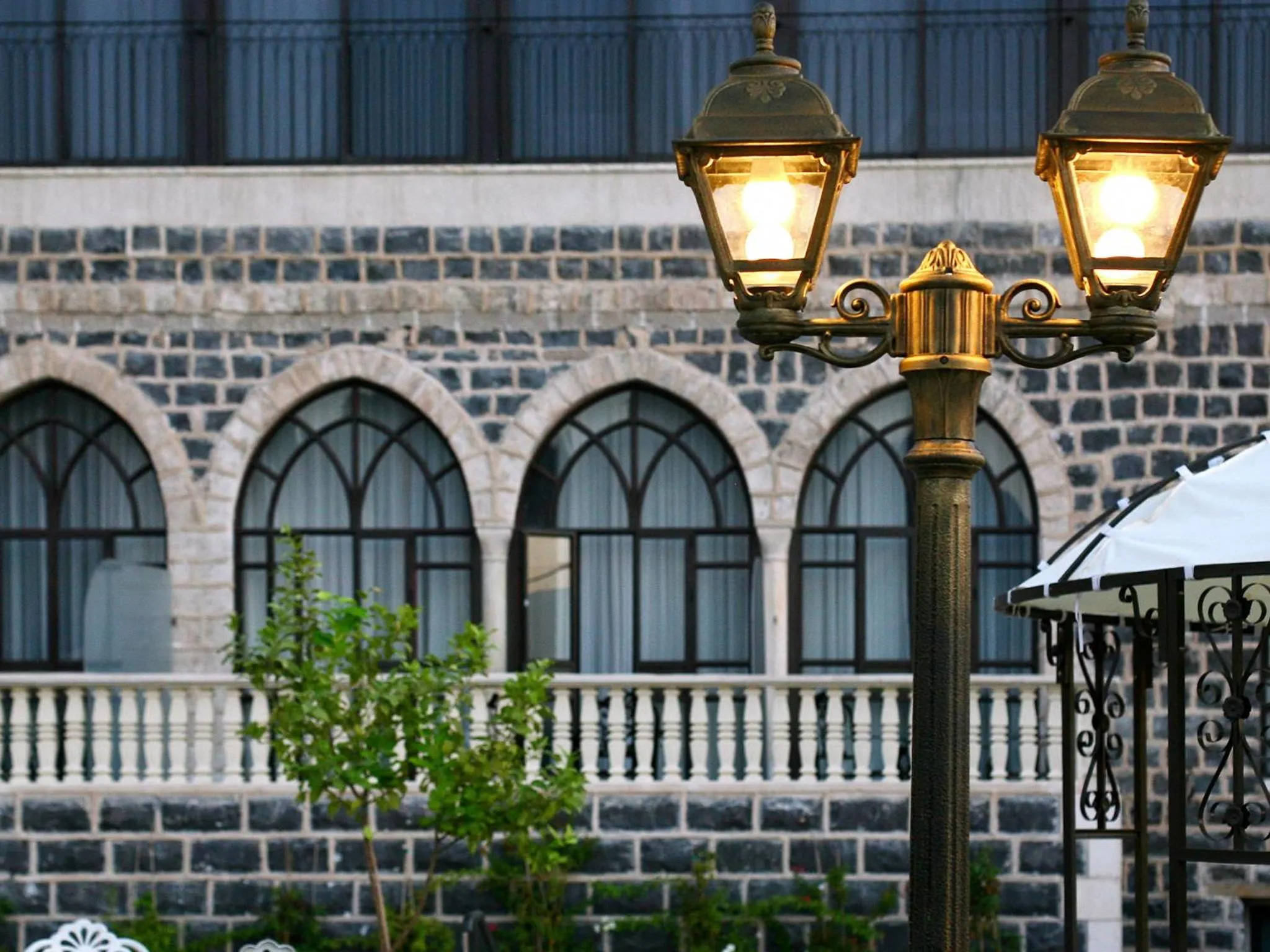 Decorative detail in Europa 1917