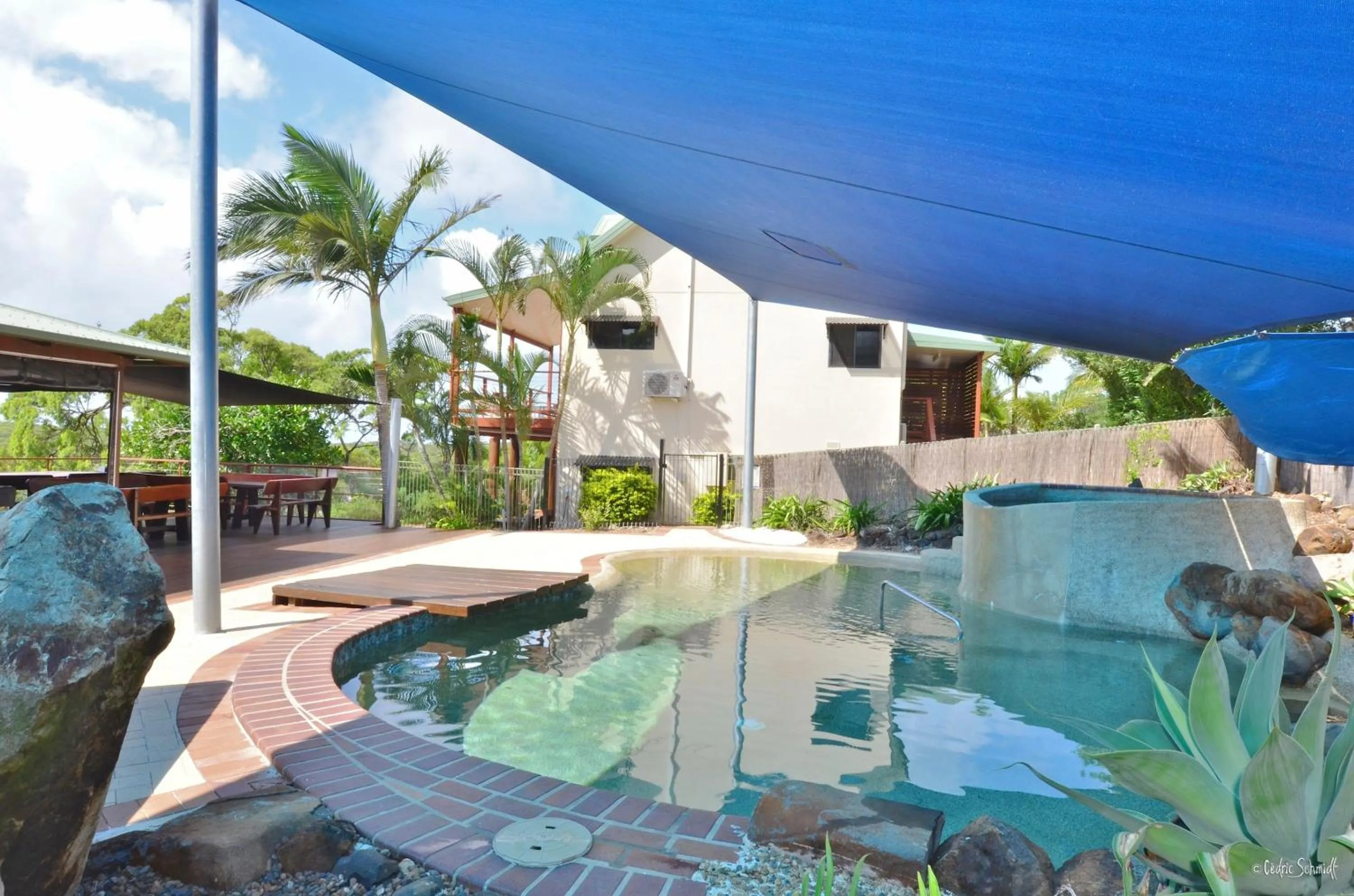 Property building in Escape 1770 Motel - No Kids - NO SMOKING - No Partying