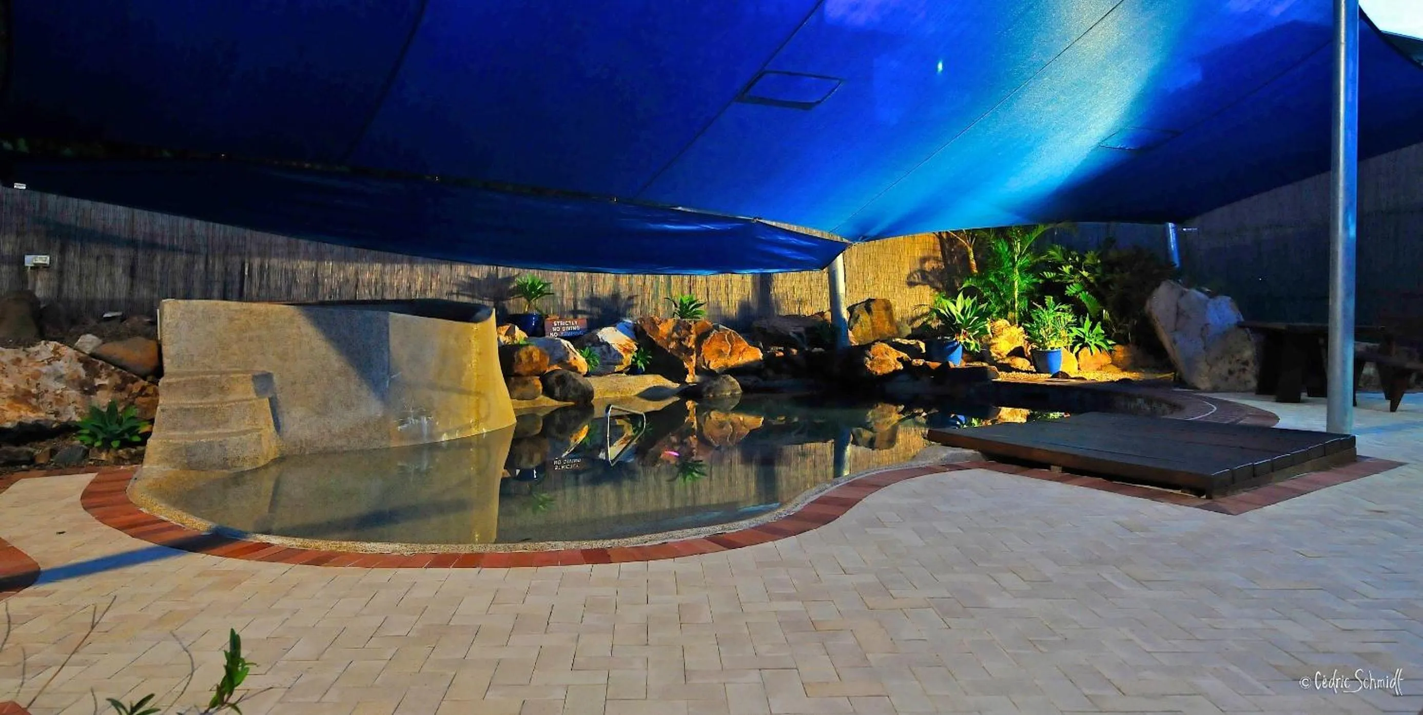 Swimming pool in Escape 1770 Motel - No Kids - NO SMOKING - No Partying