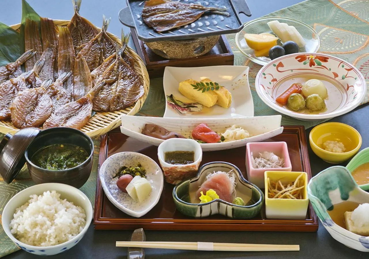 Breakfast in Genjiko