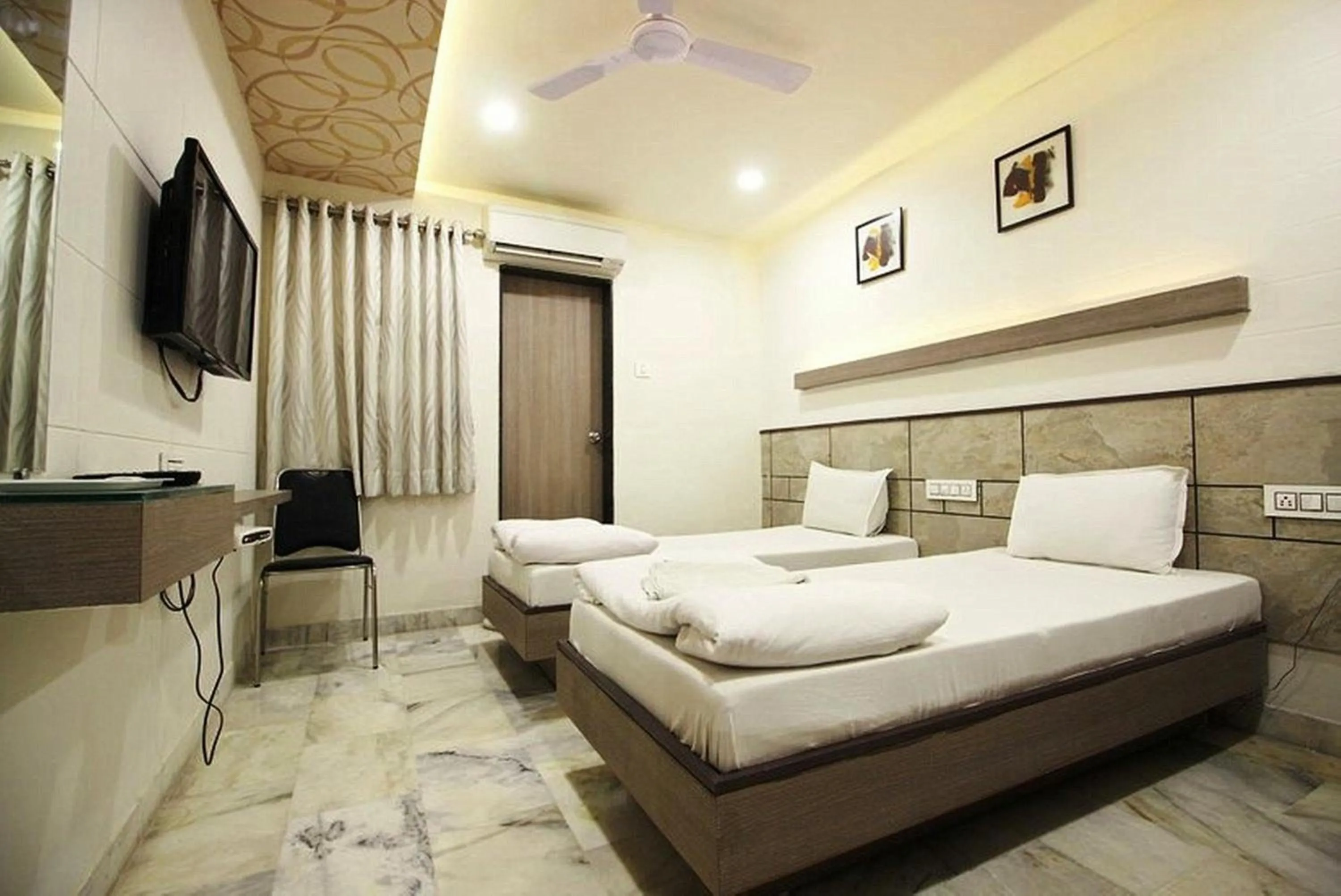 Bedroom, Bed in Hotel City Inn