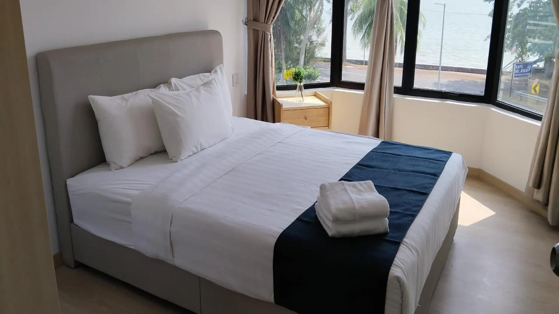 Bed in Mutiara Melaka Beach Resort - Islamic Compliance Only
