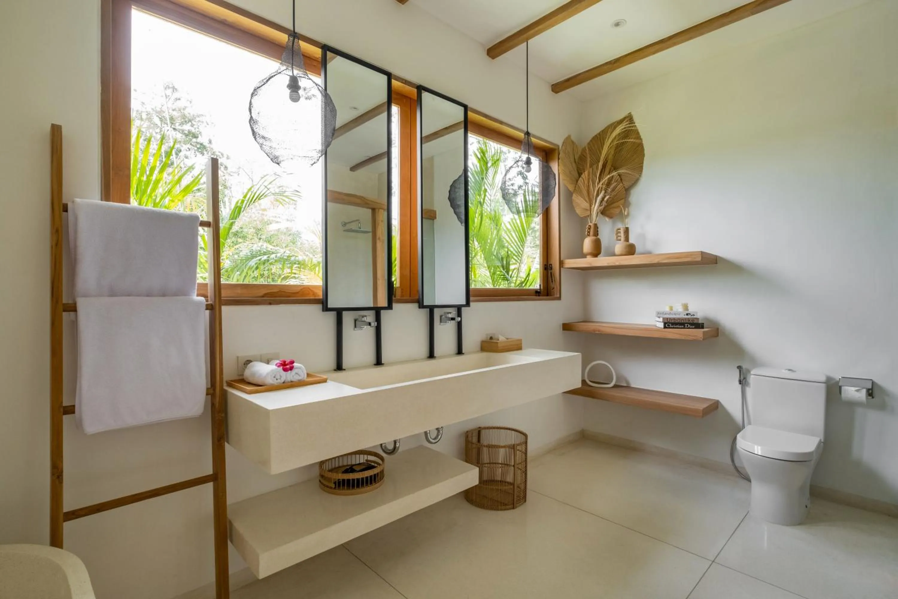 Toilet in Mr. & Mrs. W Bingin by Alfred in Bali