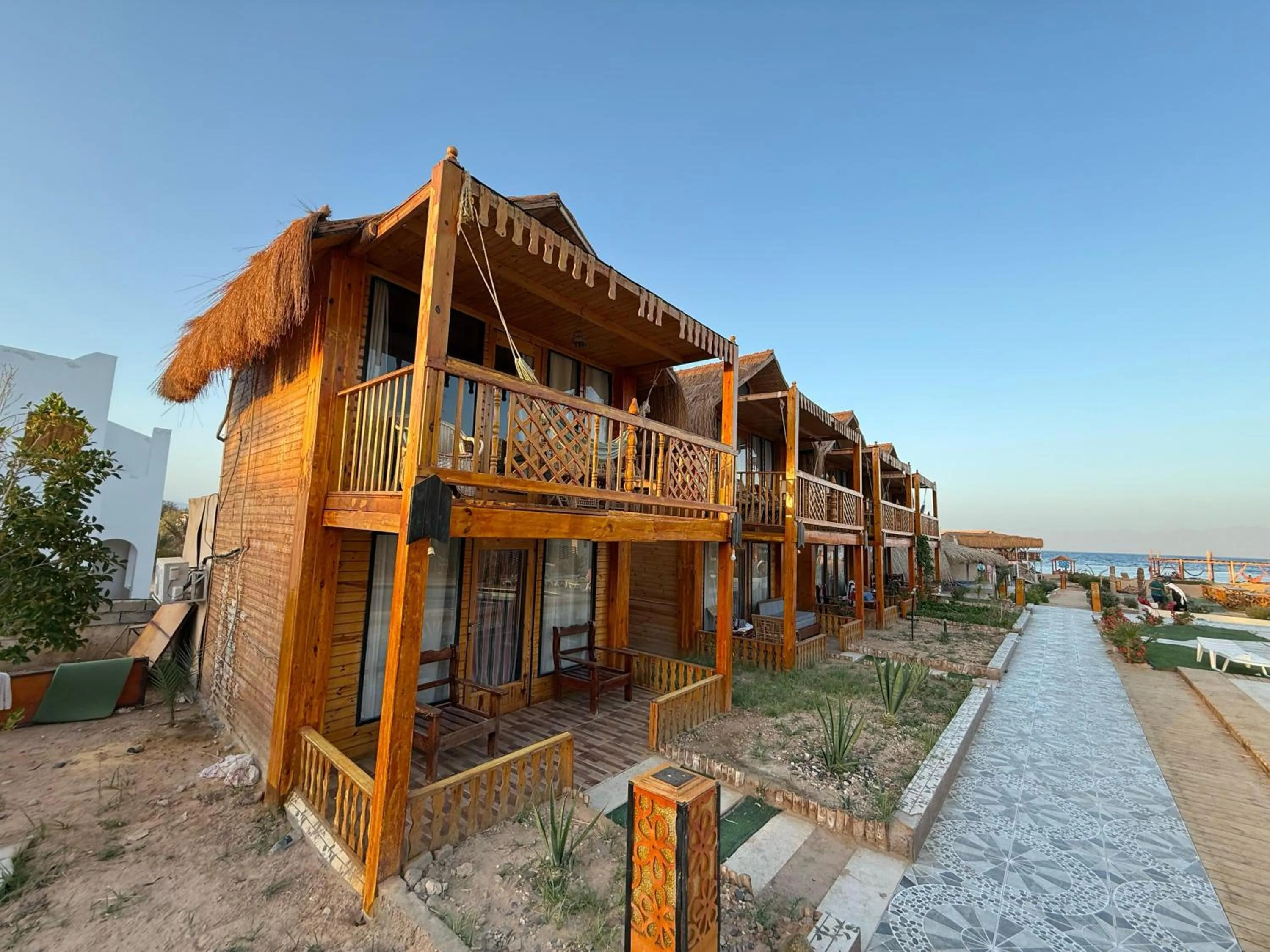 Green Beach Camp & Hotel