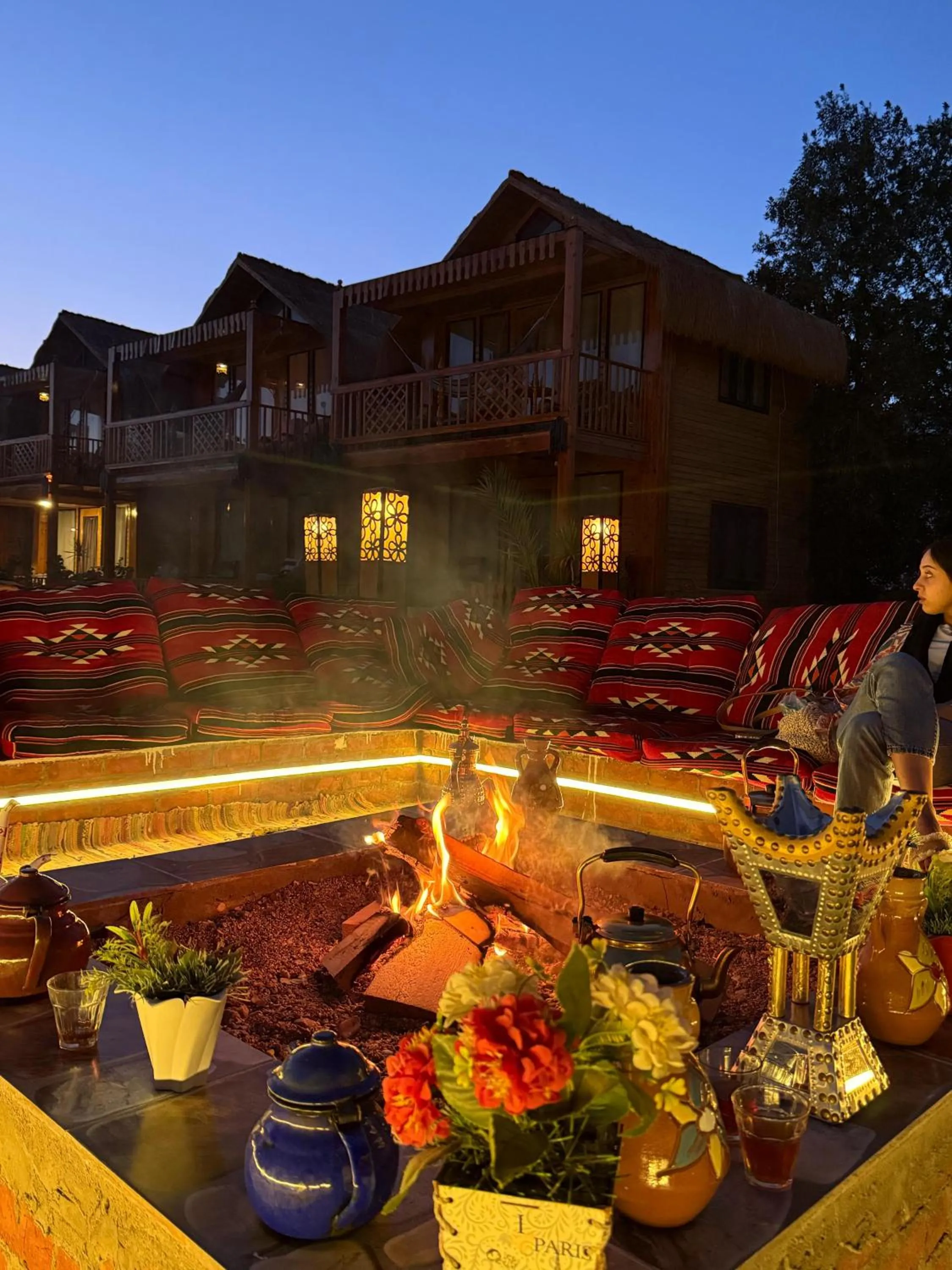 Green Beach Camp & Hotel