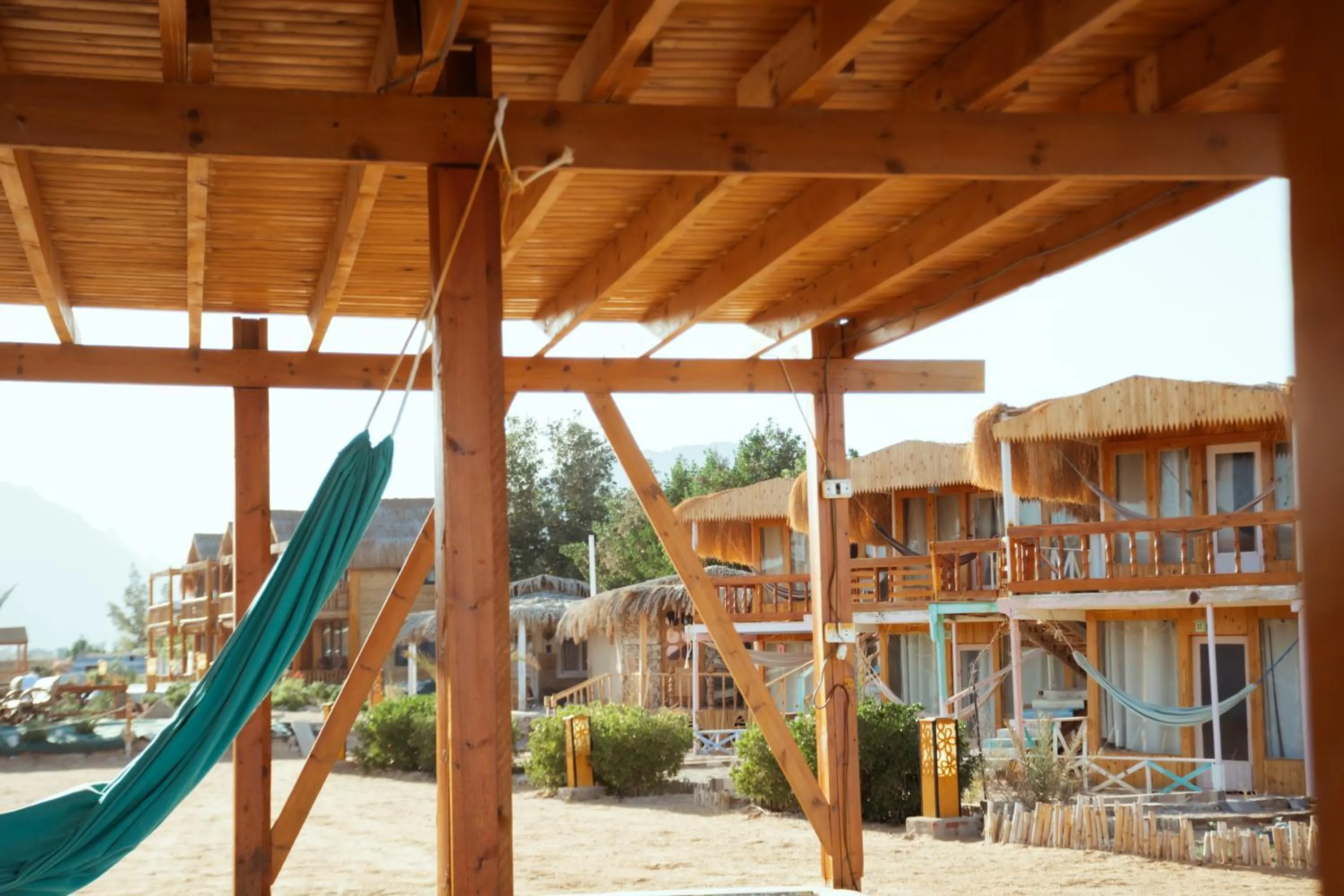 Green Beach Camp & Hotel