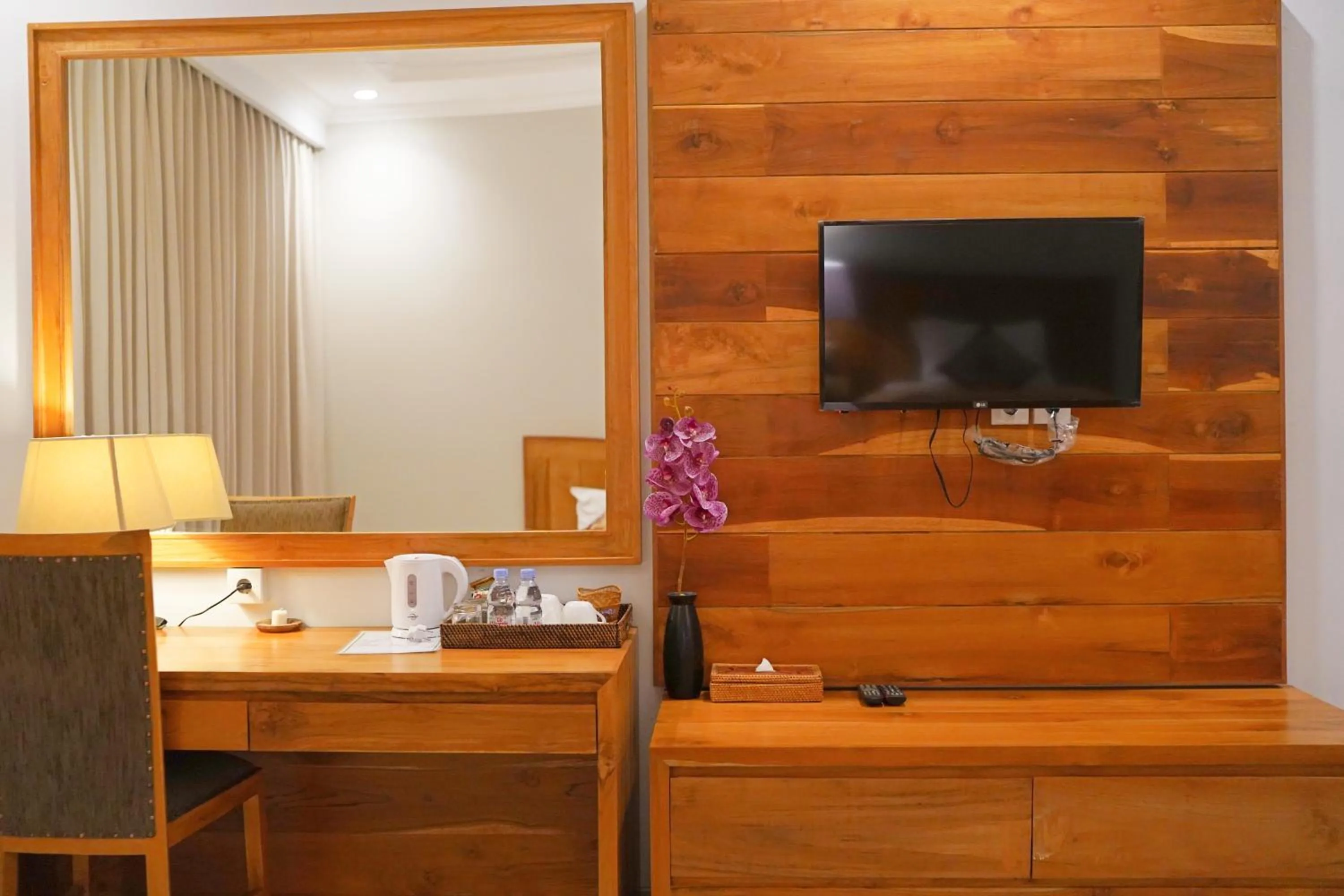 TV and multimedia in Lebak Bali Residence