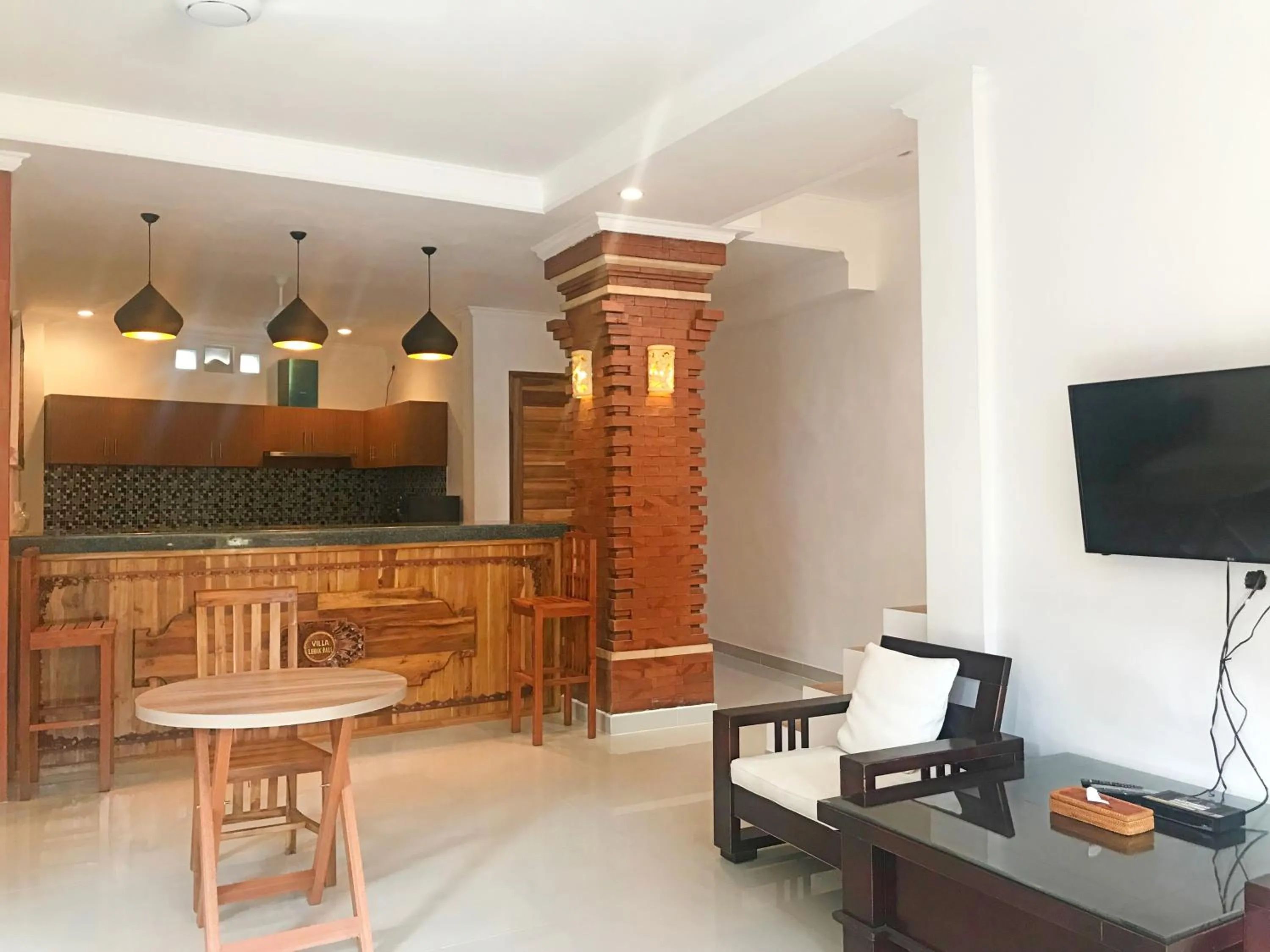Communal lounge/ TV room in Lebak Bali Residence