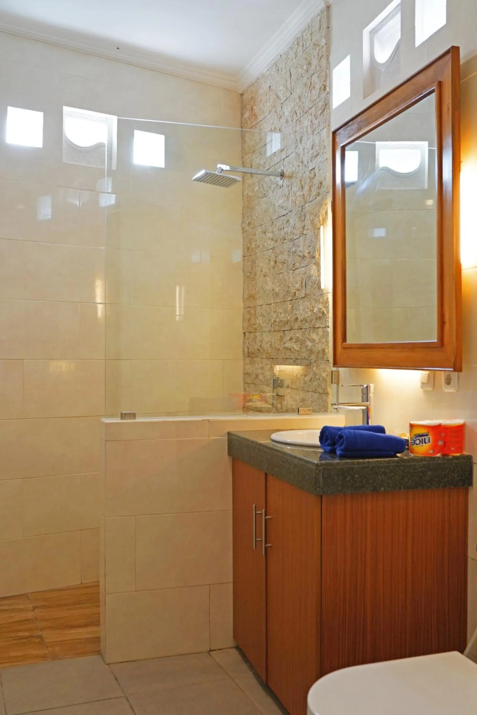 Bathroom in Lebak Bali Residence