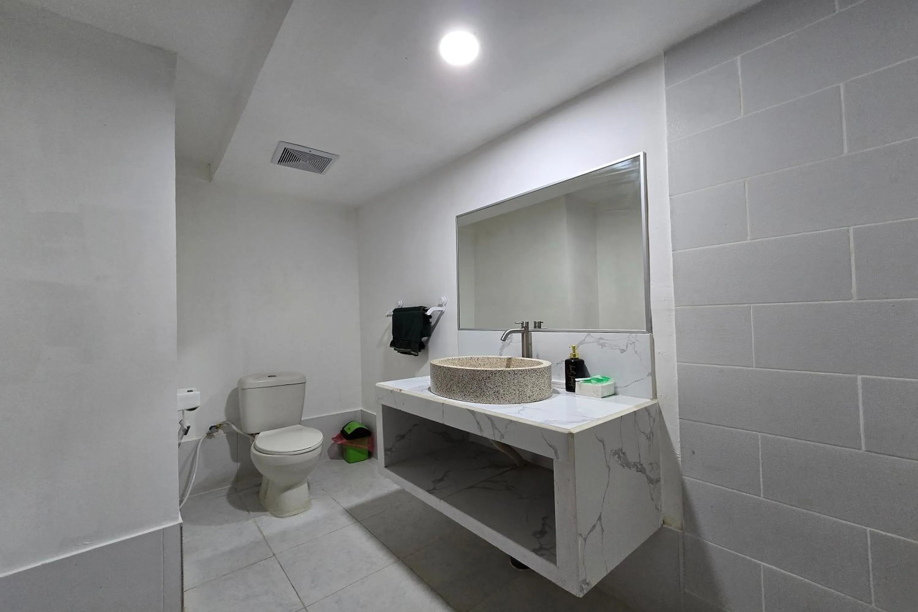 Bathroom in Kampung 168