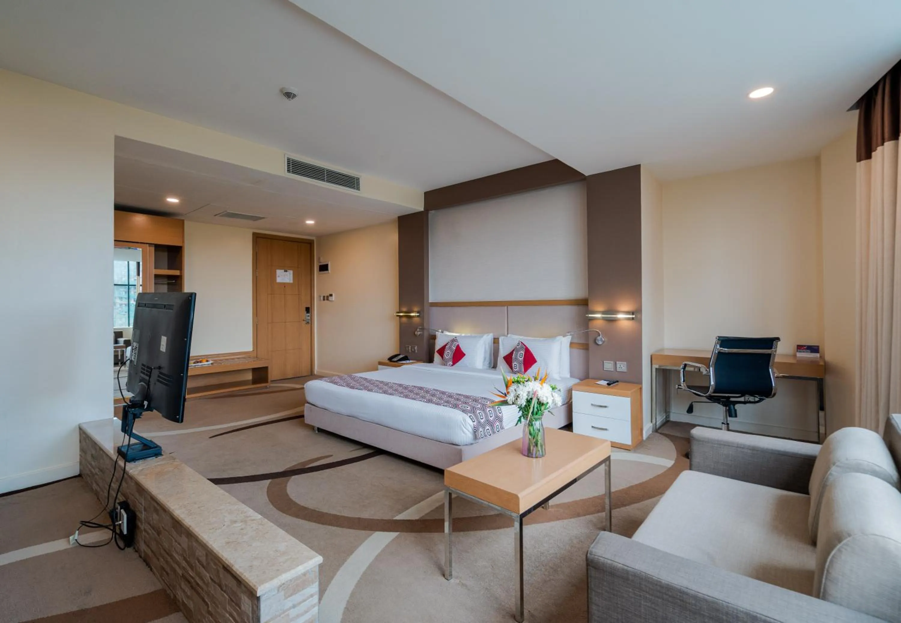 Bedroom, Bed in PrideInn Azure Hotel Nairobi Westlands