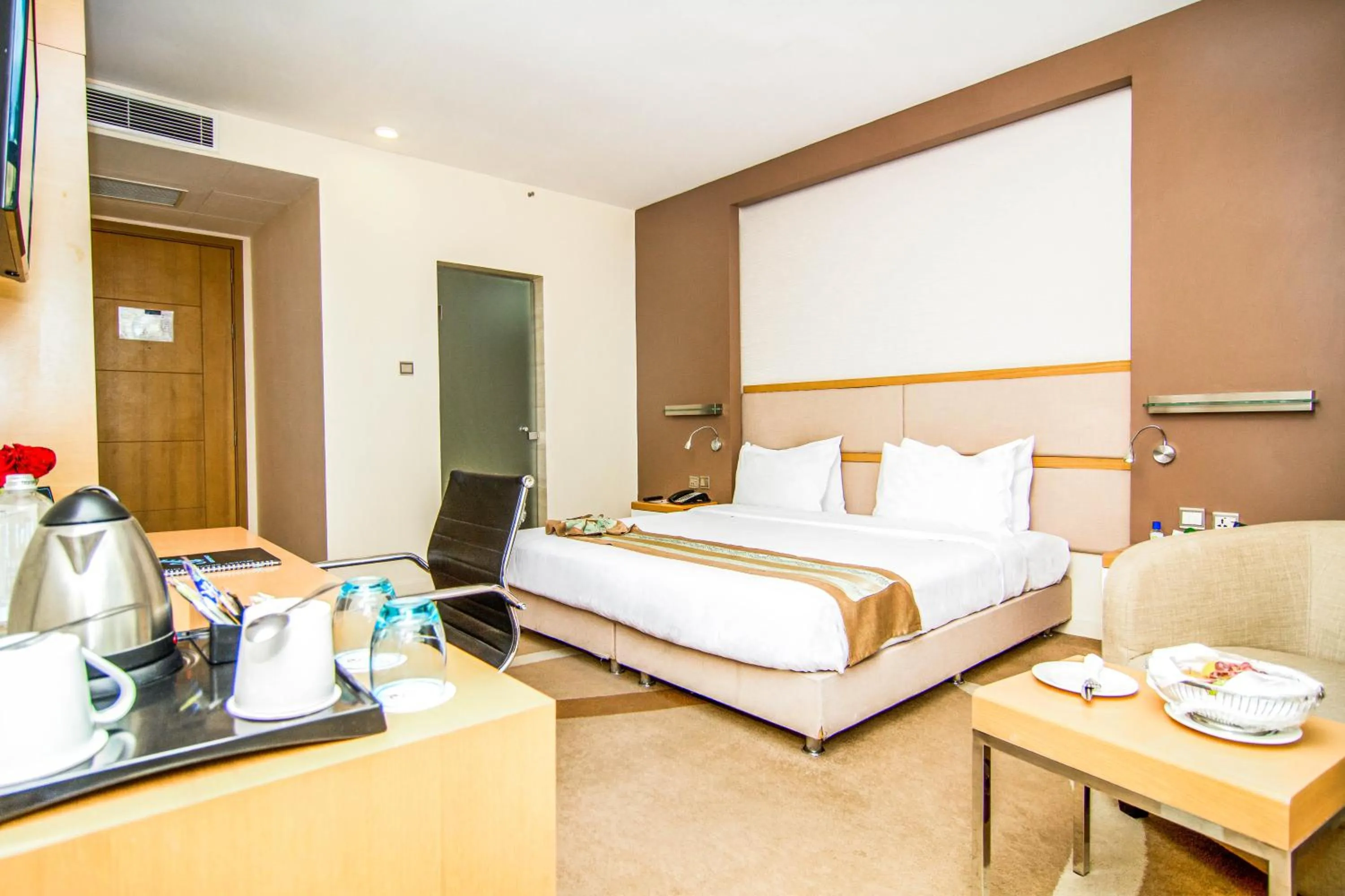 Bed in PrideInn Azure Hotel Nairobi Westlands