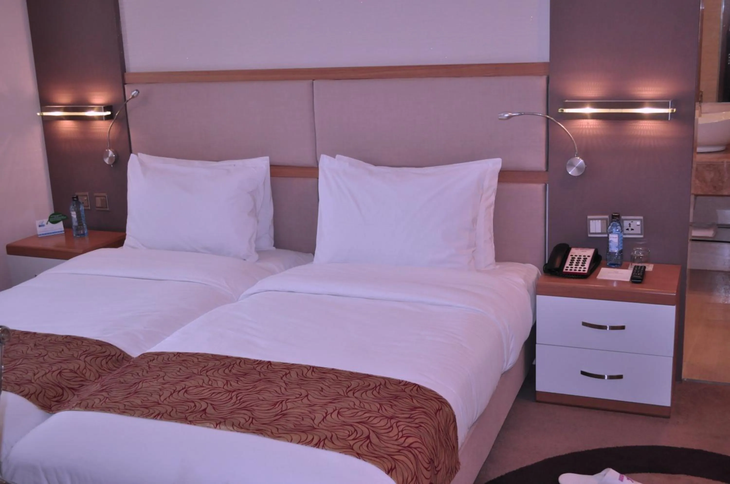 bunk bed, Bed in PrideInn Azure Hotel Nairobi Westlands