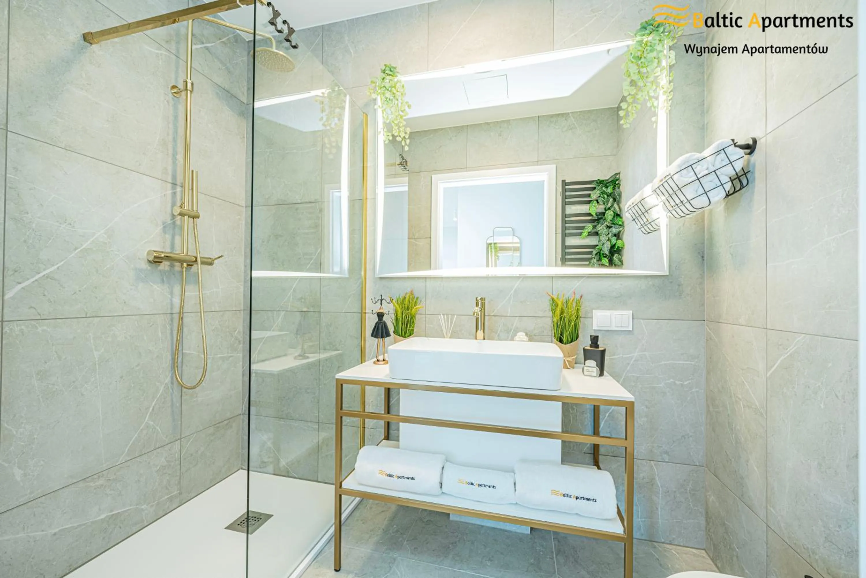 Shower in Seaside Garden Apartments & Wellness by Baltic Apartments