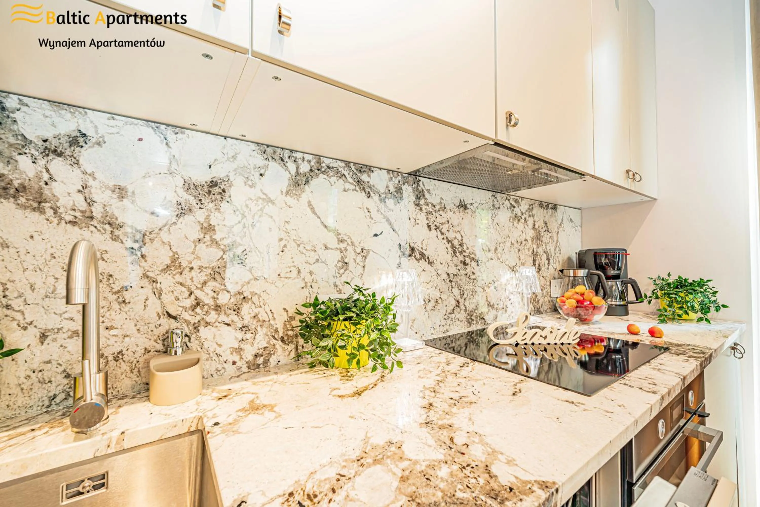 Kitchen or kitchenette in Seaside Garden Apartments & Wellness by Baltic Apartments