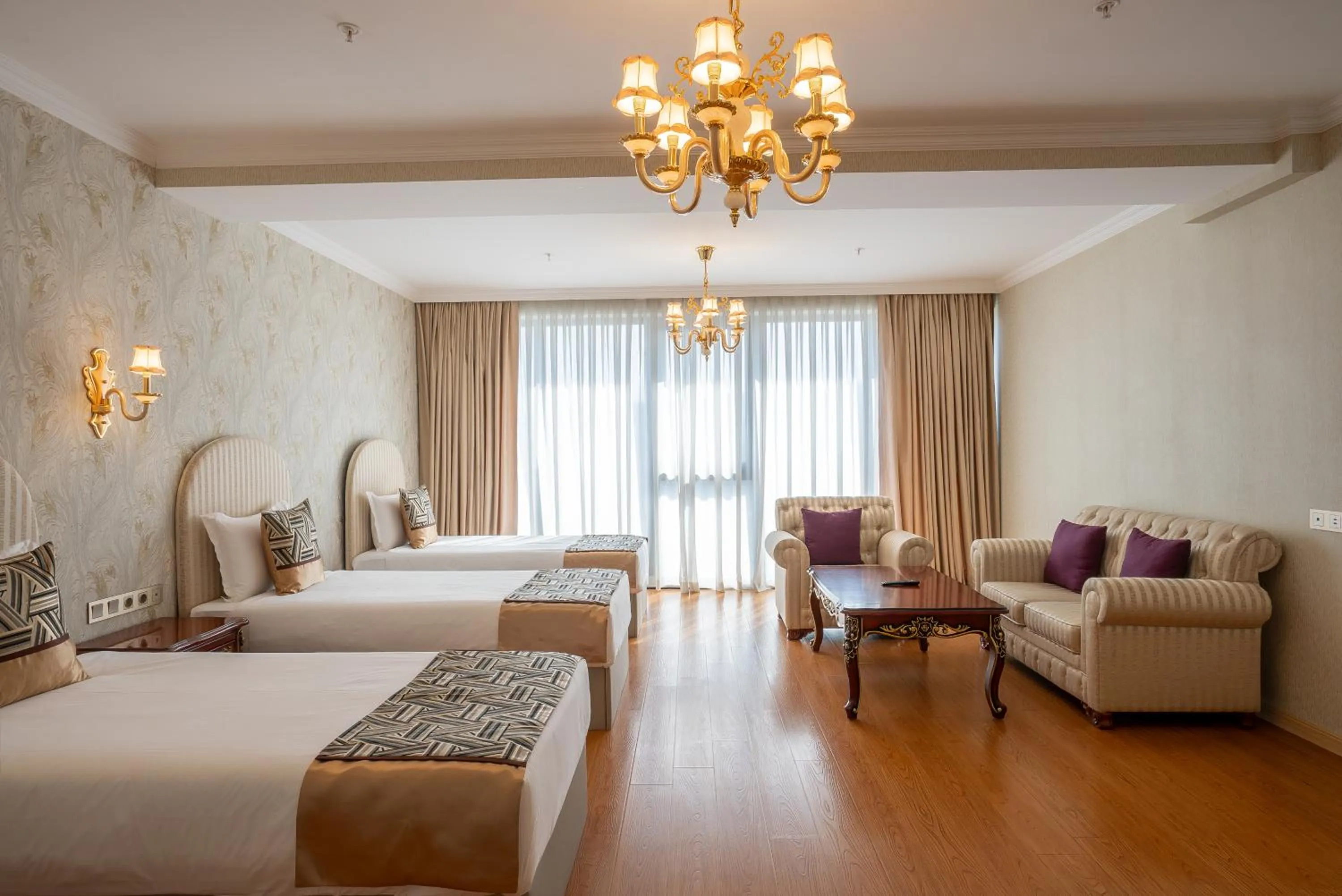 Bedroom, Bed in Panorama Lisi Grand Hotel