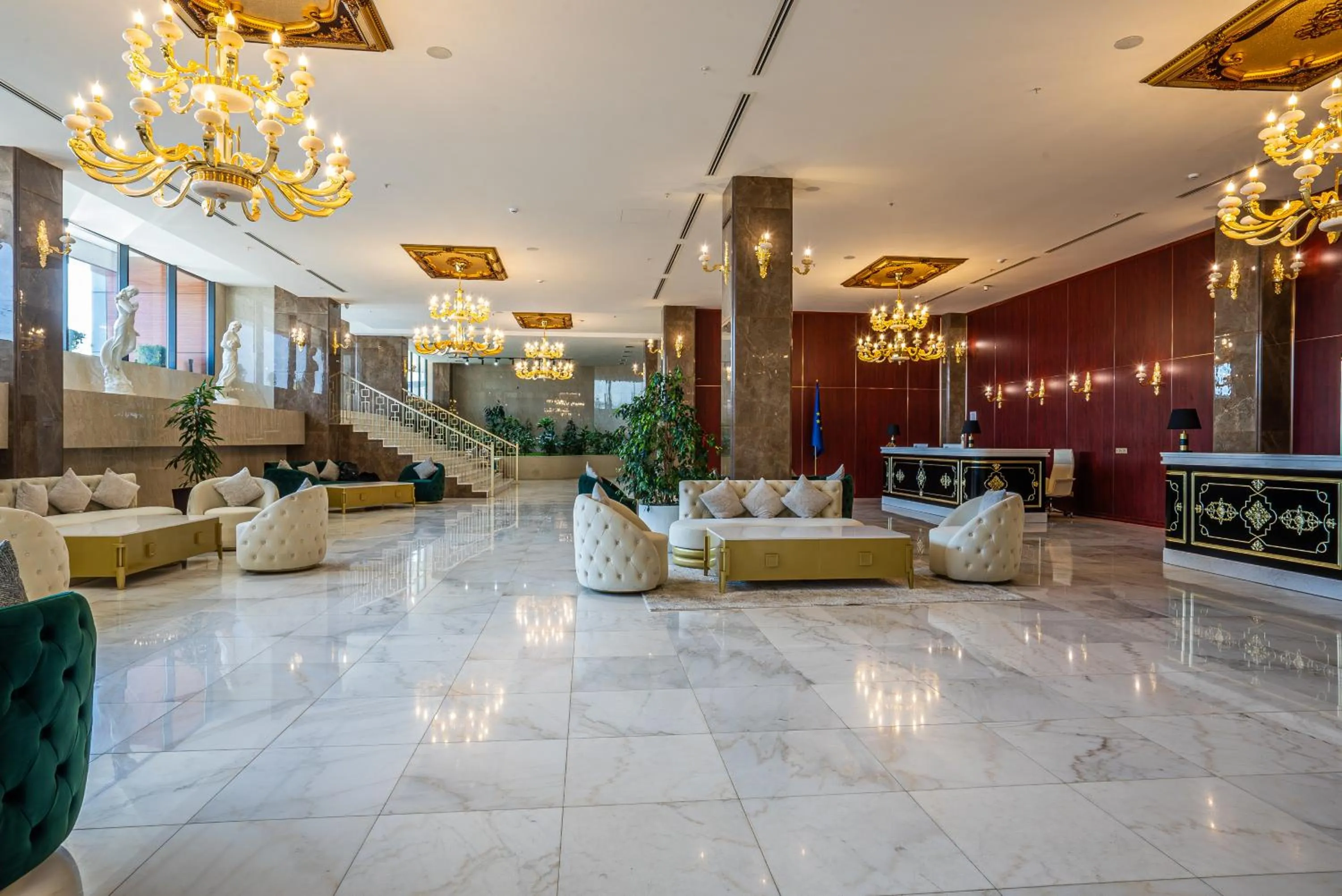 Seating area in Panorama Lisi Grand Hotel