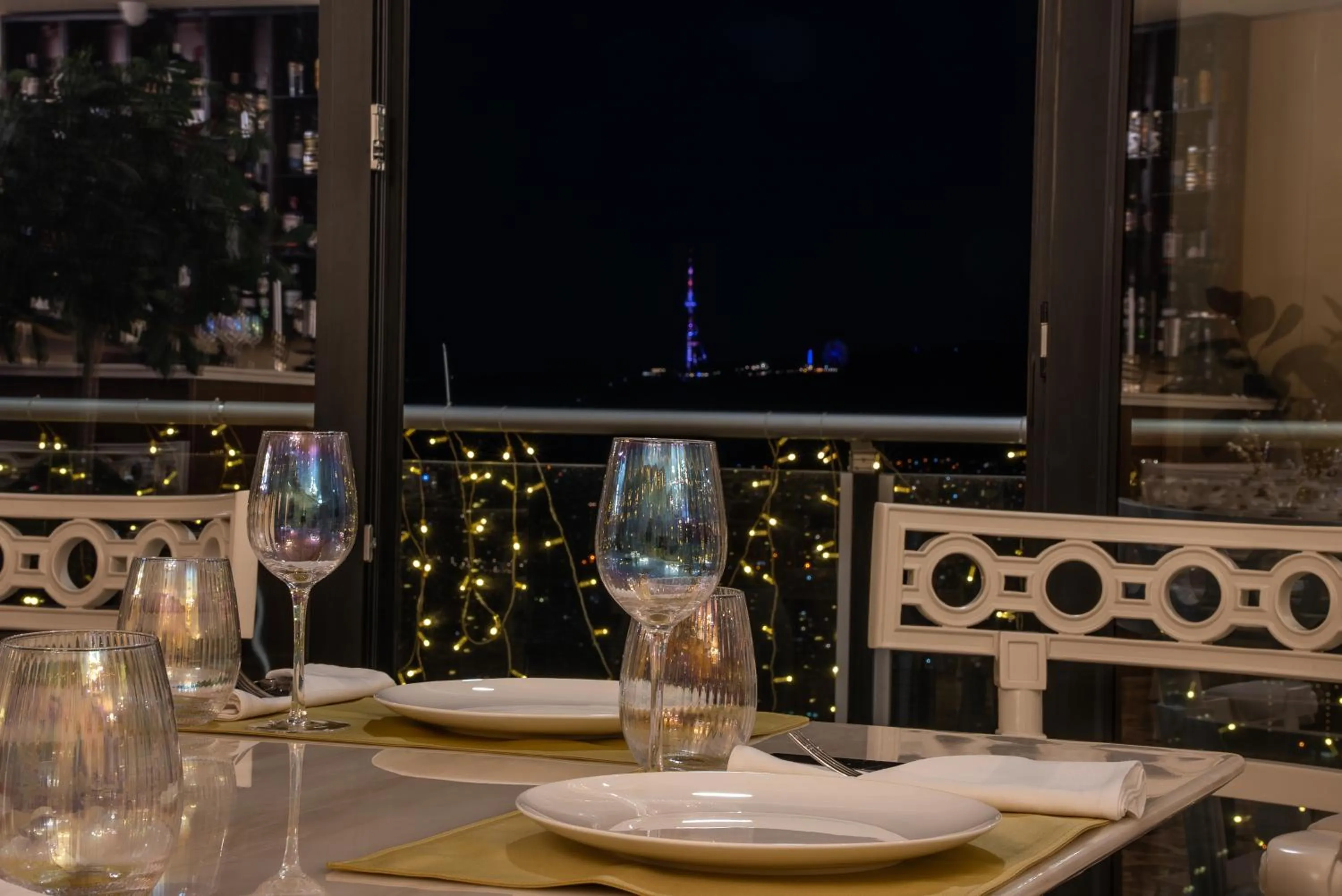 Food and drinks in Panorama Lisi Grand Hotel