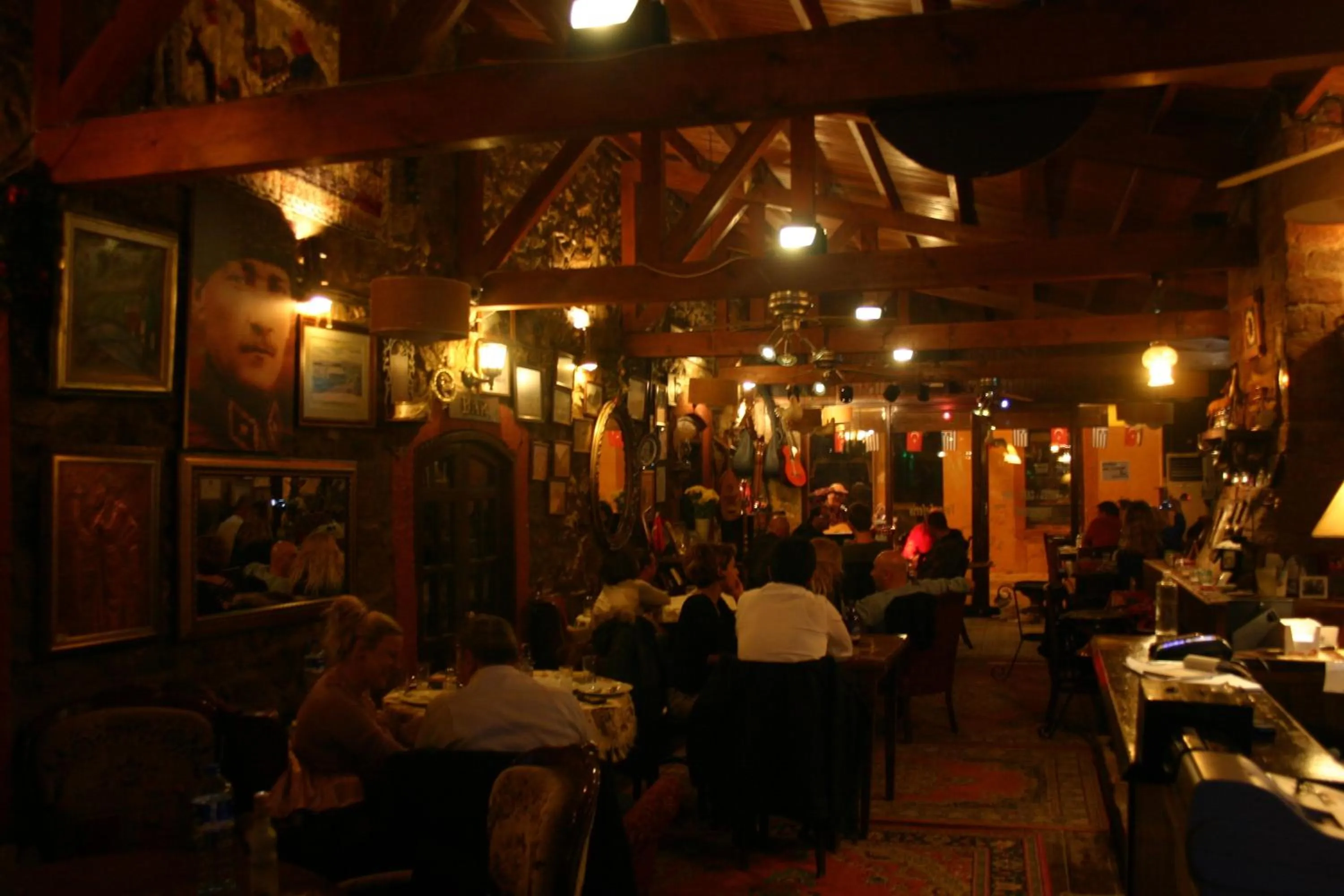 Restaurant/places to eat in Otel Yorgo Seferis