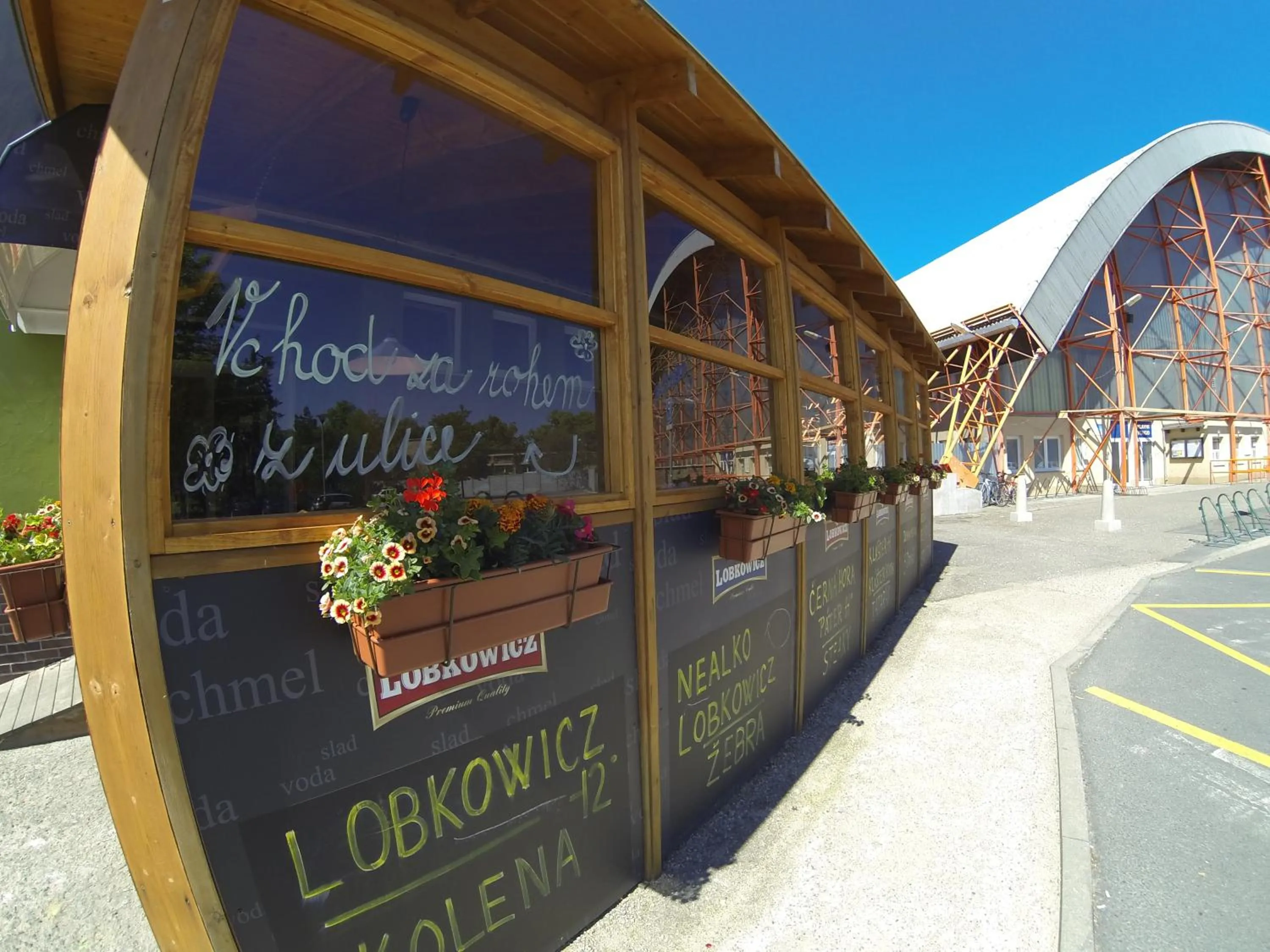 Facade/entrance in Hotel Gól Prostějov