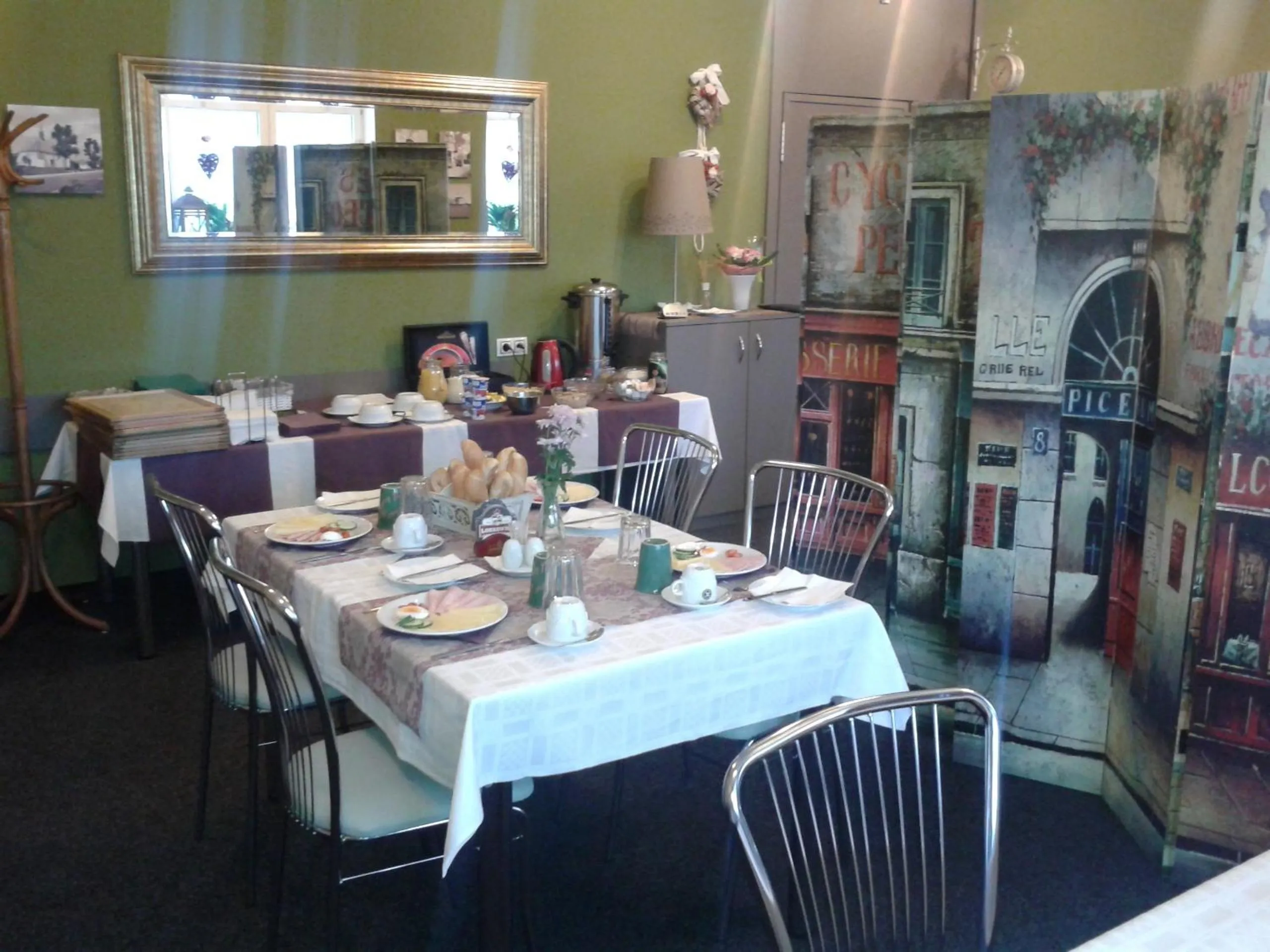 Restaurant/places to eat in Hotel Gól Prostějov