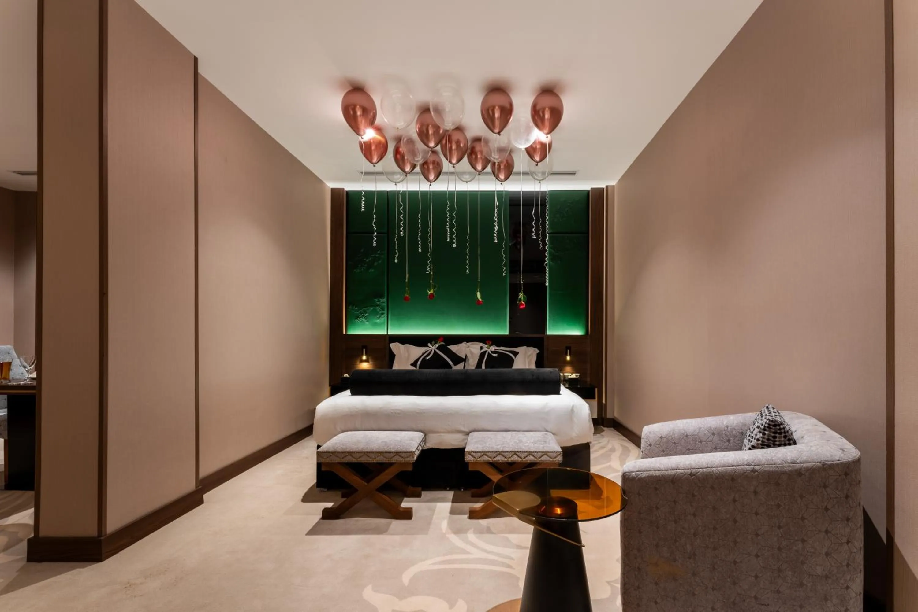 Bedroom, Bed in Lilac Park Hotel