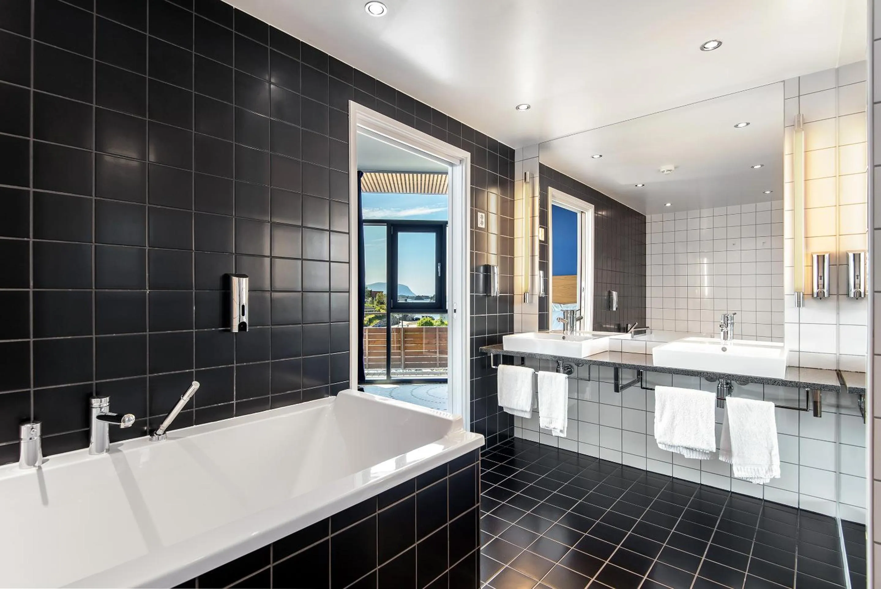 Bathroom in Quality Hotel Ulstein