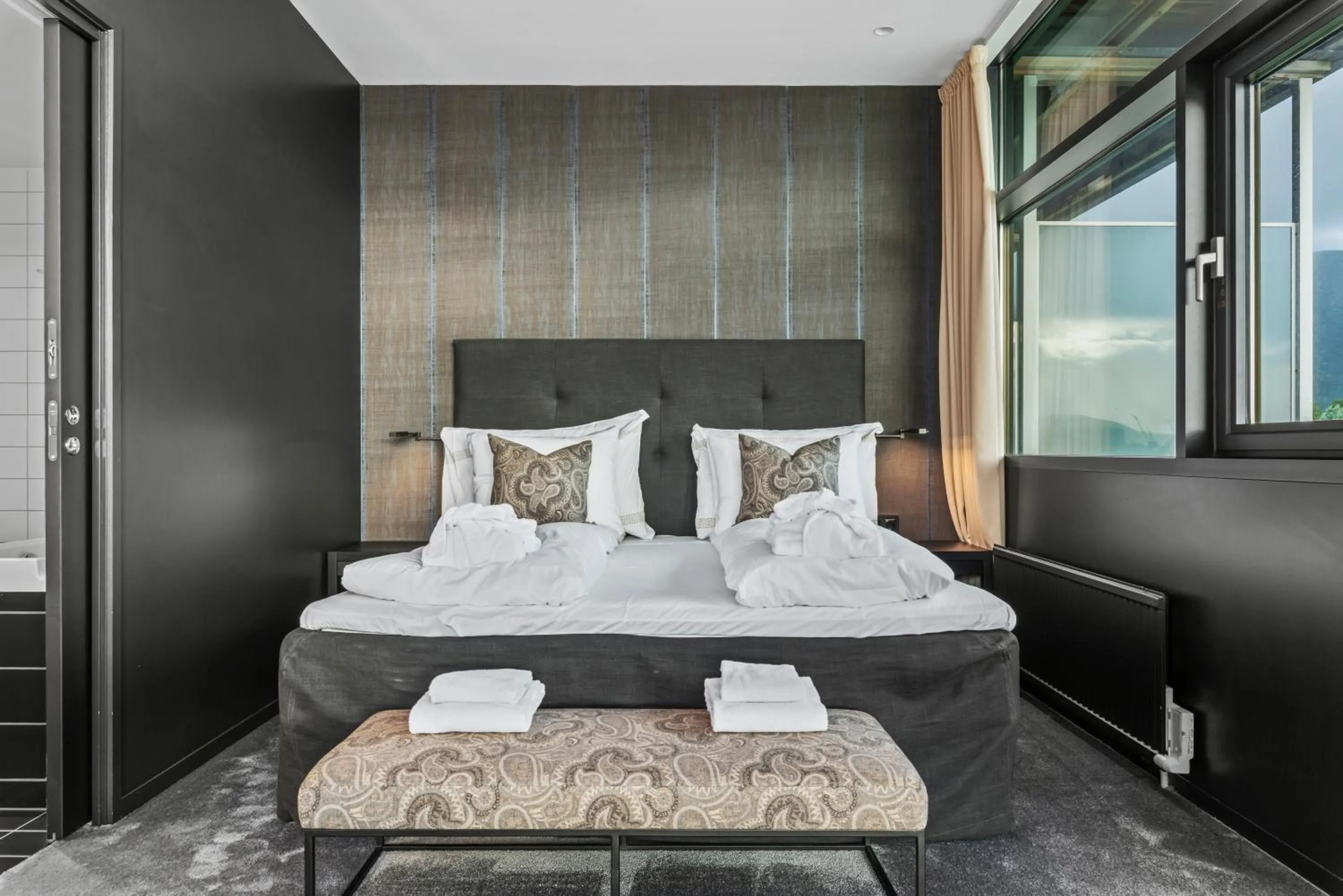 Bed in Quality Hotel Ulstein