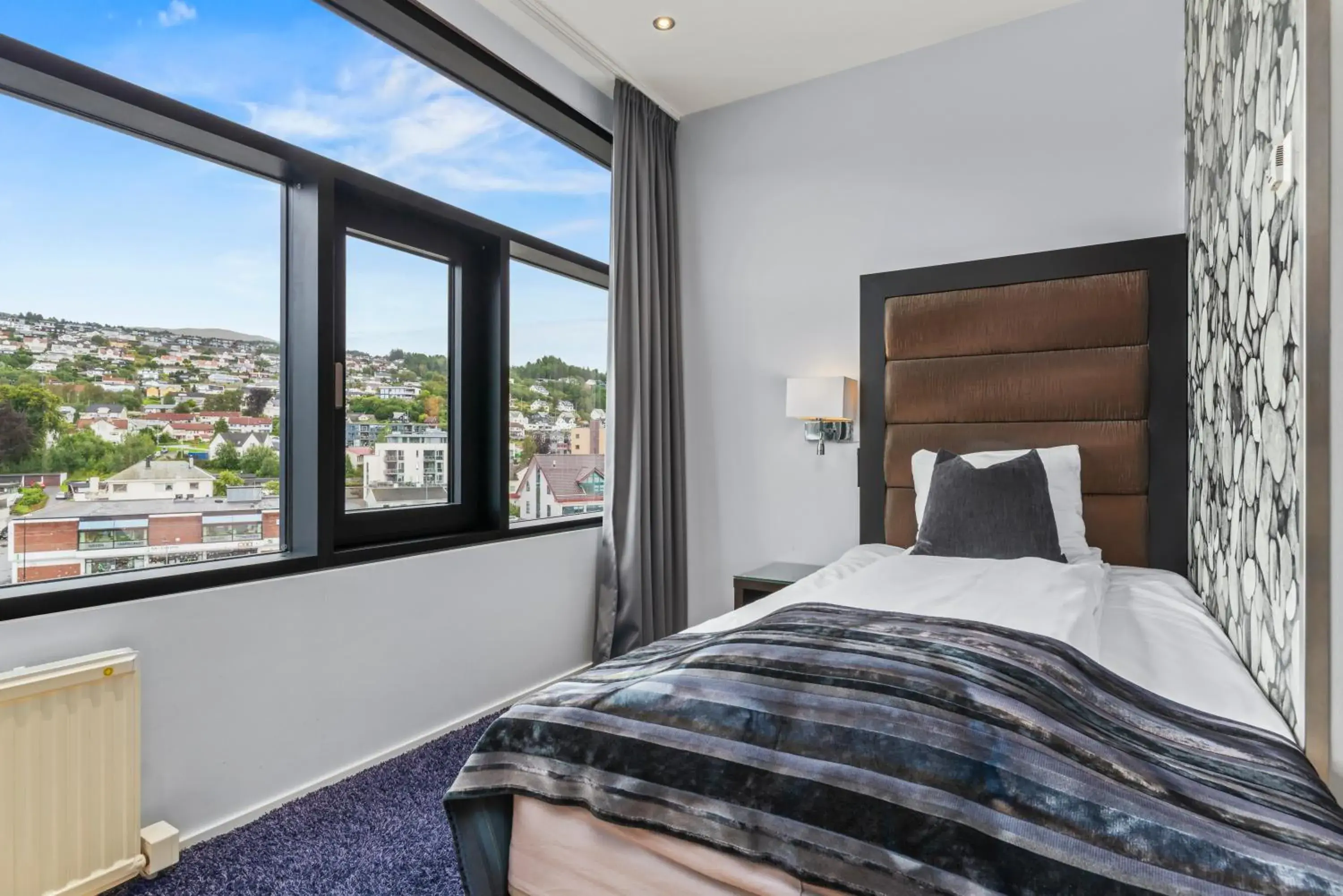 Economy Single Room - single occupancy in Quality Hotel Ulstein Economy Single Room - single occupancy in Quality Hotel Ulstein