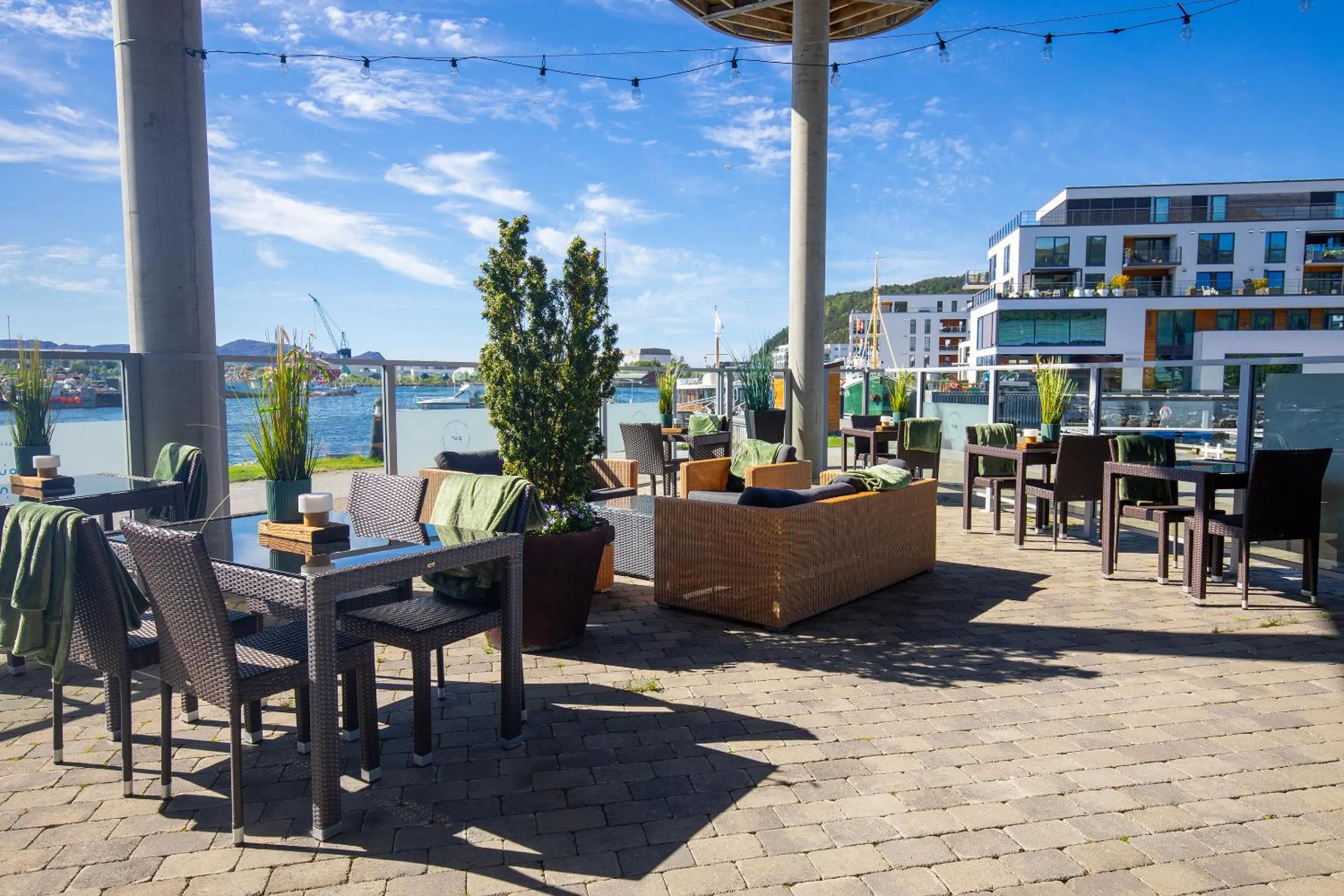 Patio in Quality Hotel Ulstein