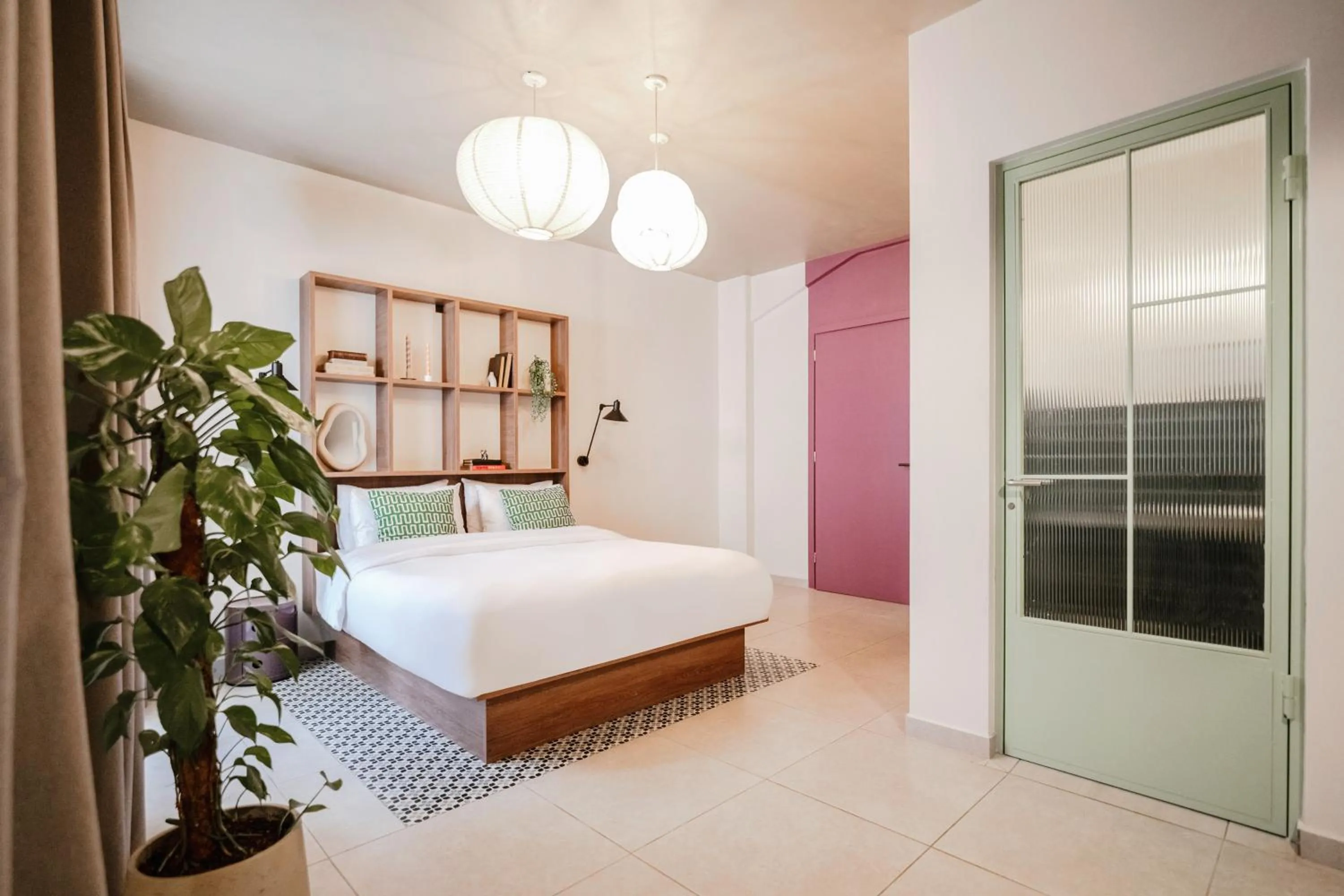 Bed in Next door Athens