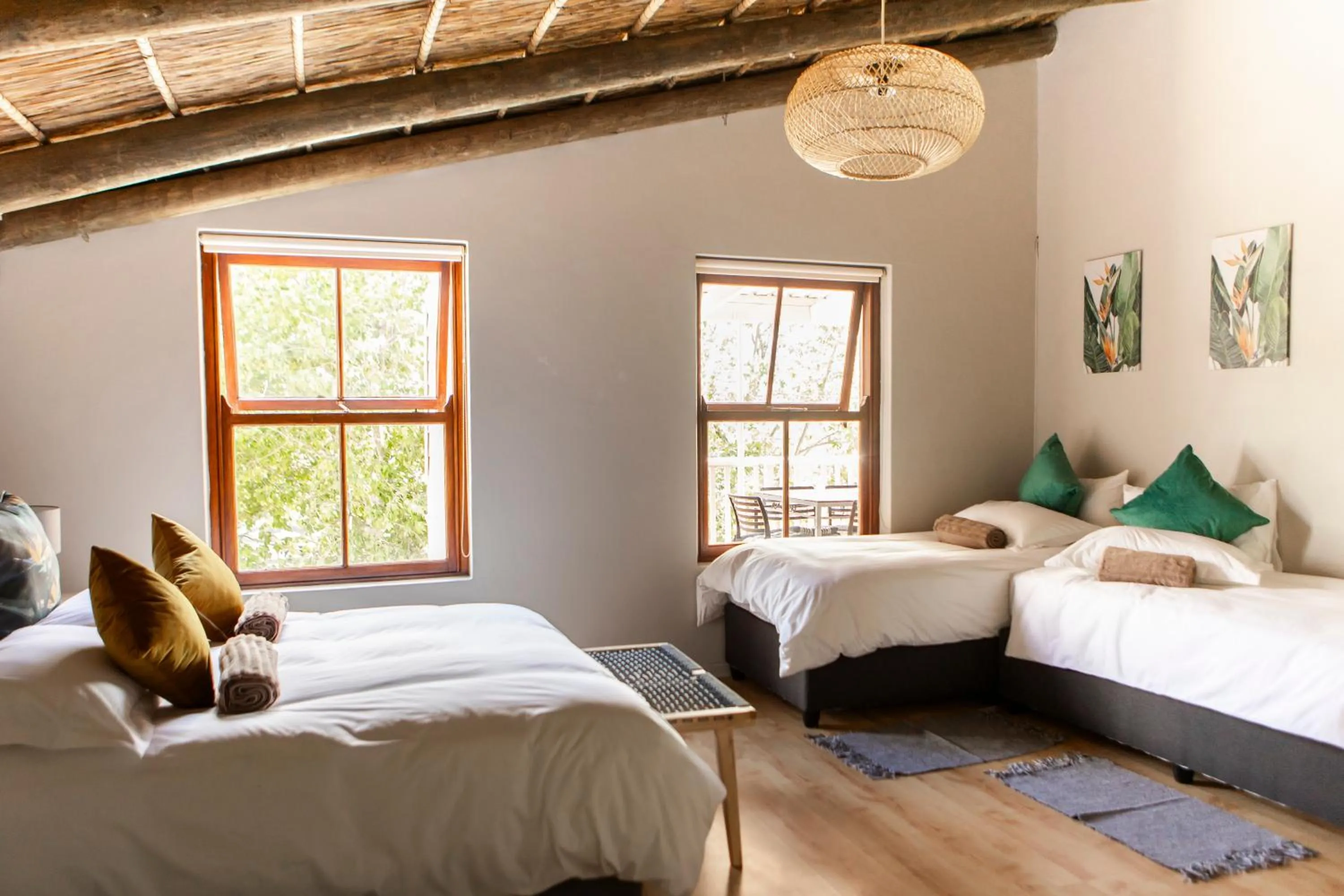 Bed in Skilpadvlei Wine Farm