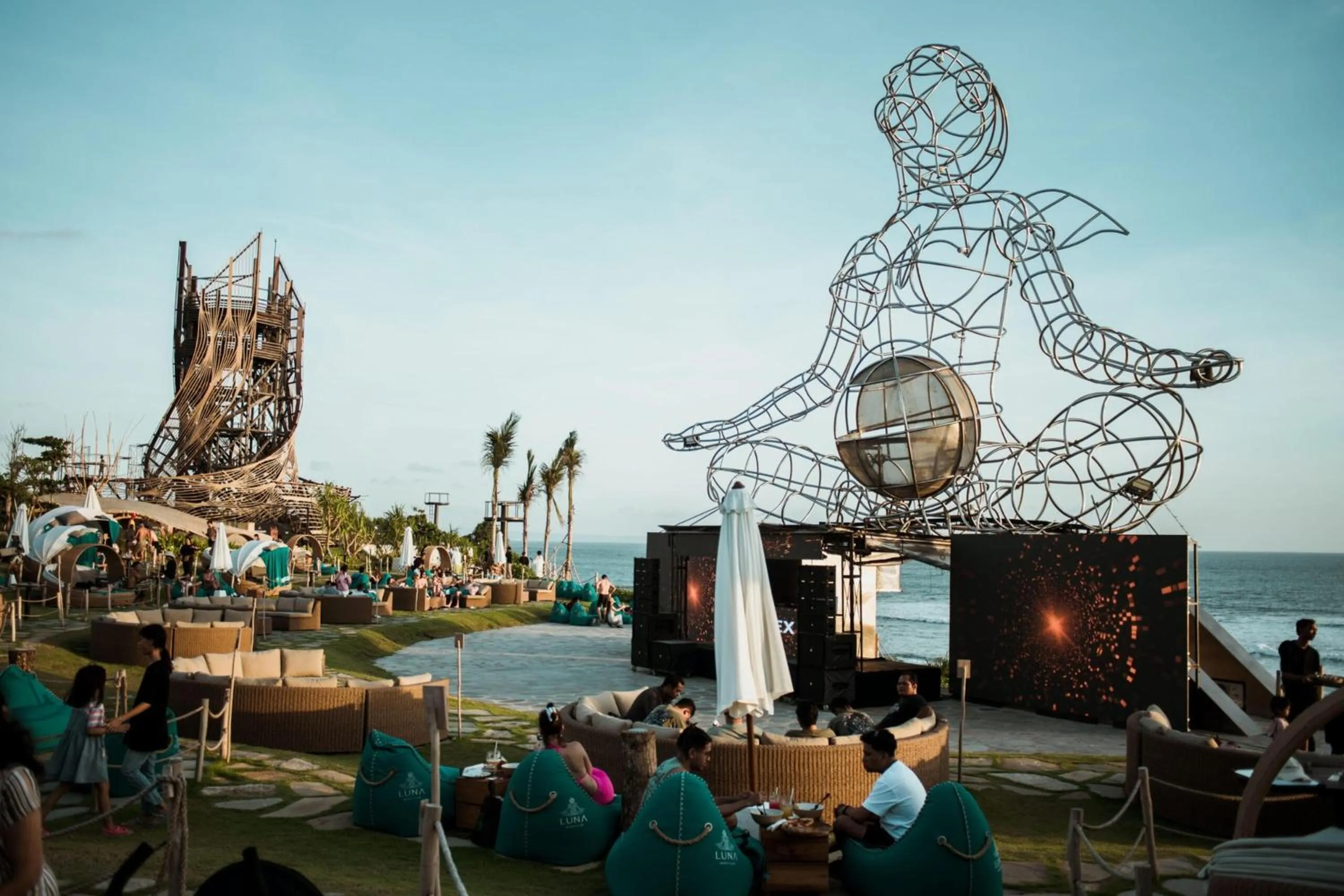 Entertainment in Oshom Bali at Nuanu Creative City