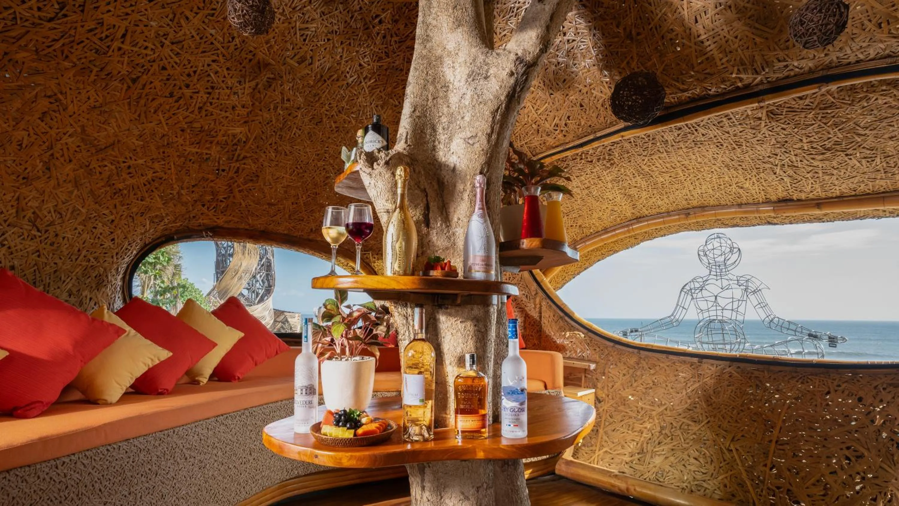 Entertainment in Oshom Bali at Nuanu Creative City