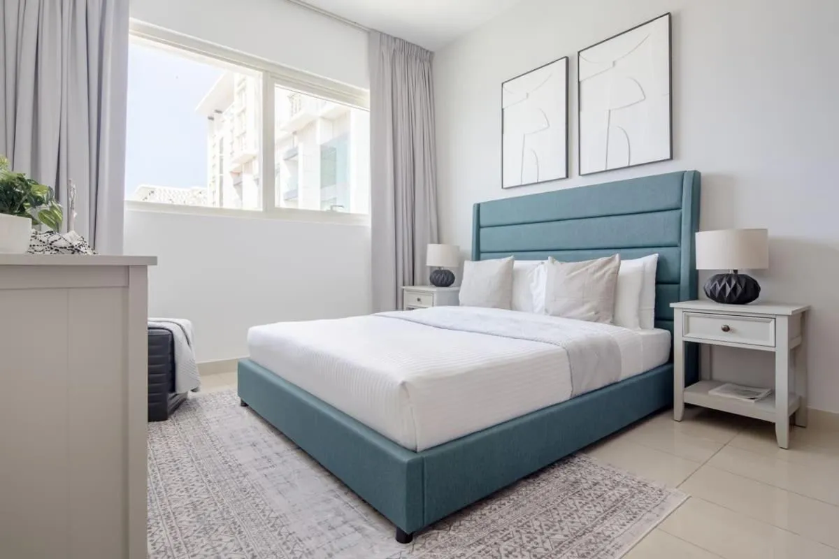 Bed in Frank Porter - Marina Blue - Marina Square, Abu Dhabi