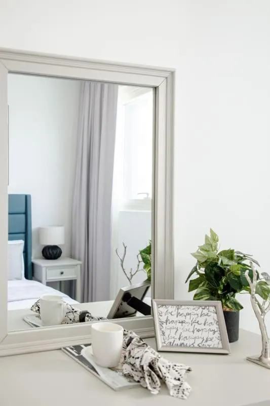 Frank Porter - Marina Blue - Marina Square, Abu Dhabi