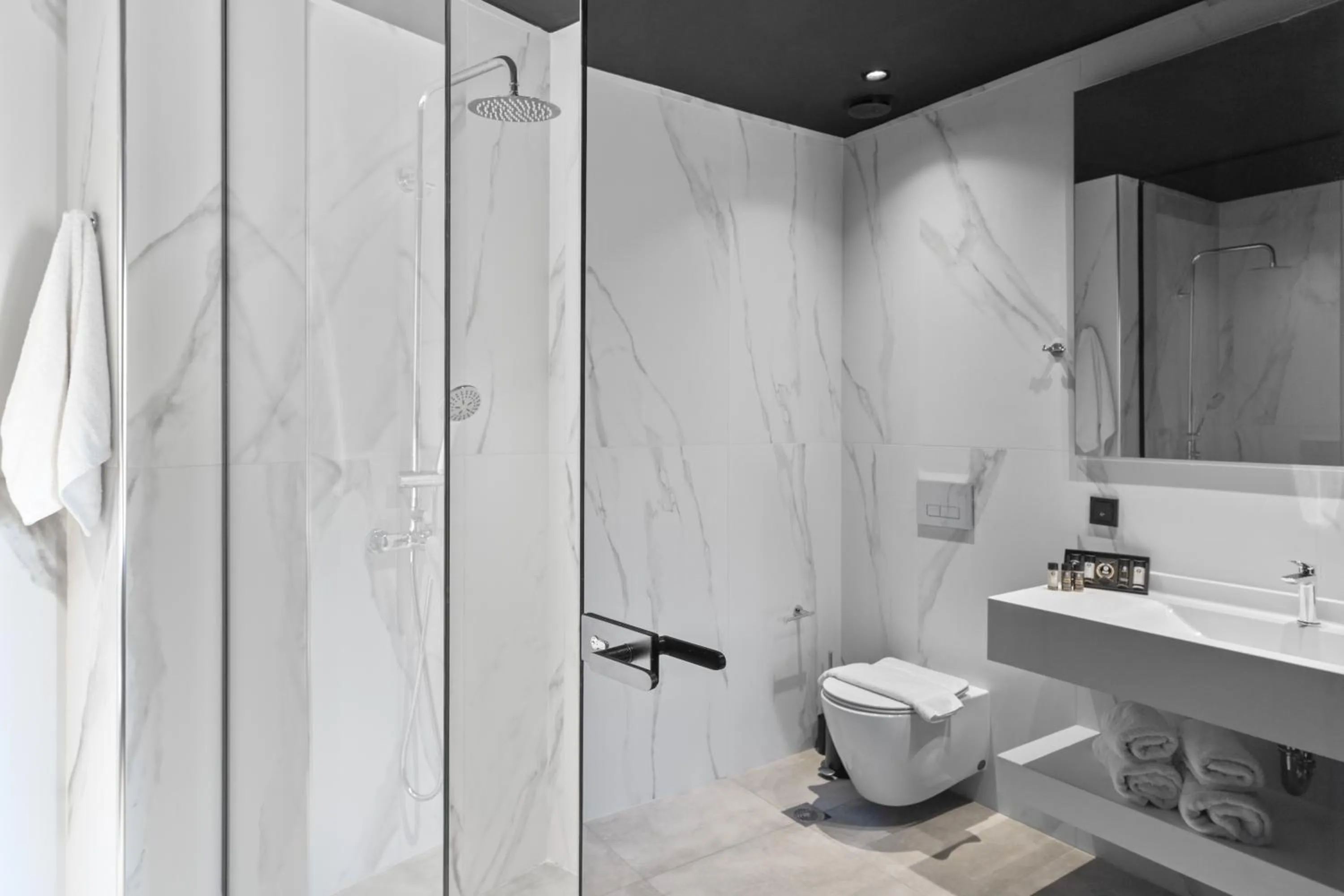 Bathroom in Azur Hotel Volos