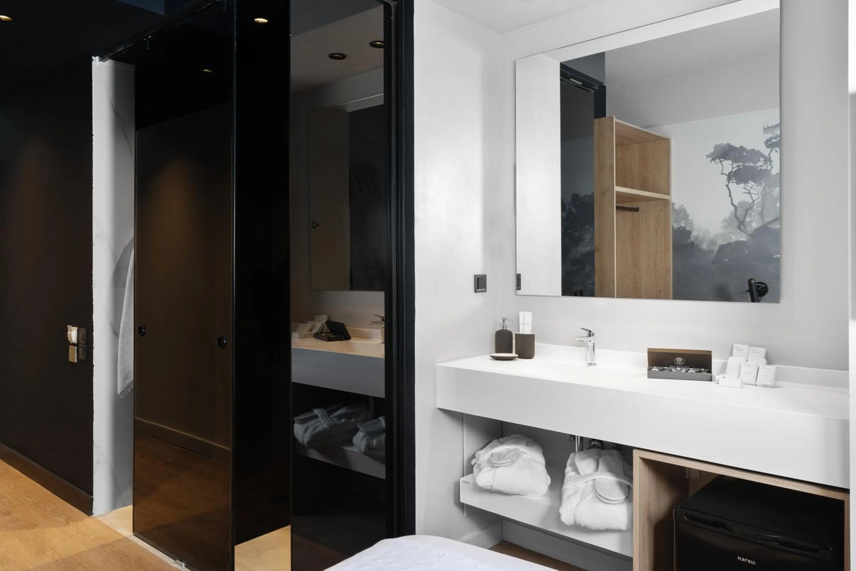 Bed in Azur Hotel Volos